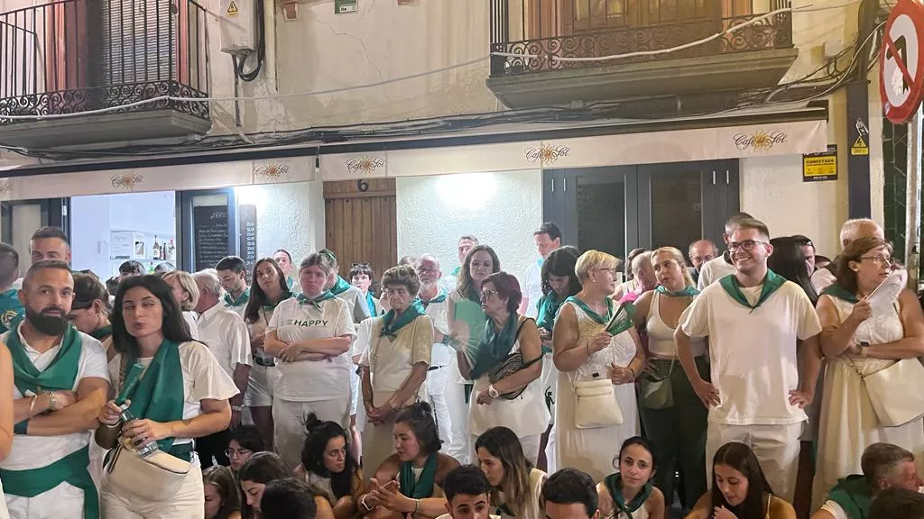 Despedida al Santo en la plaza de San Lorenzo