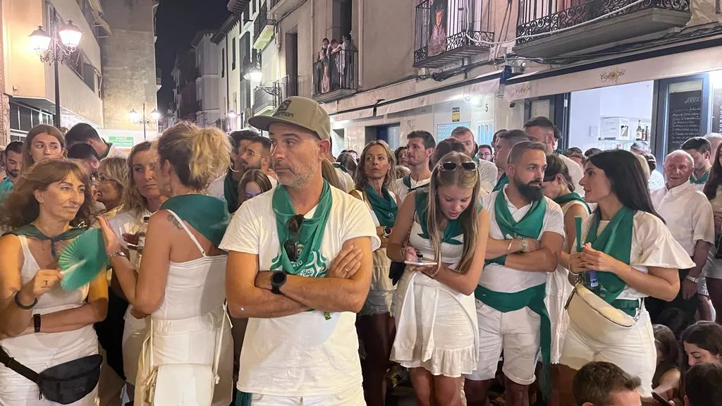 Despedida al Santo en la plaza de San Lorenzo