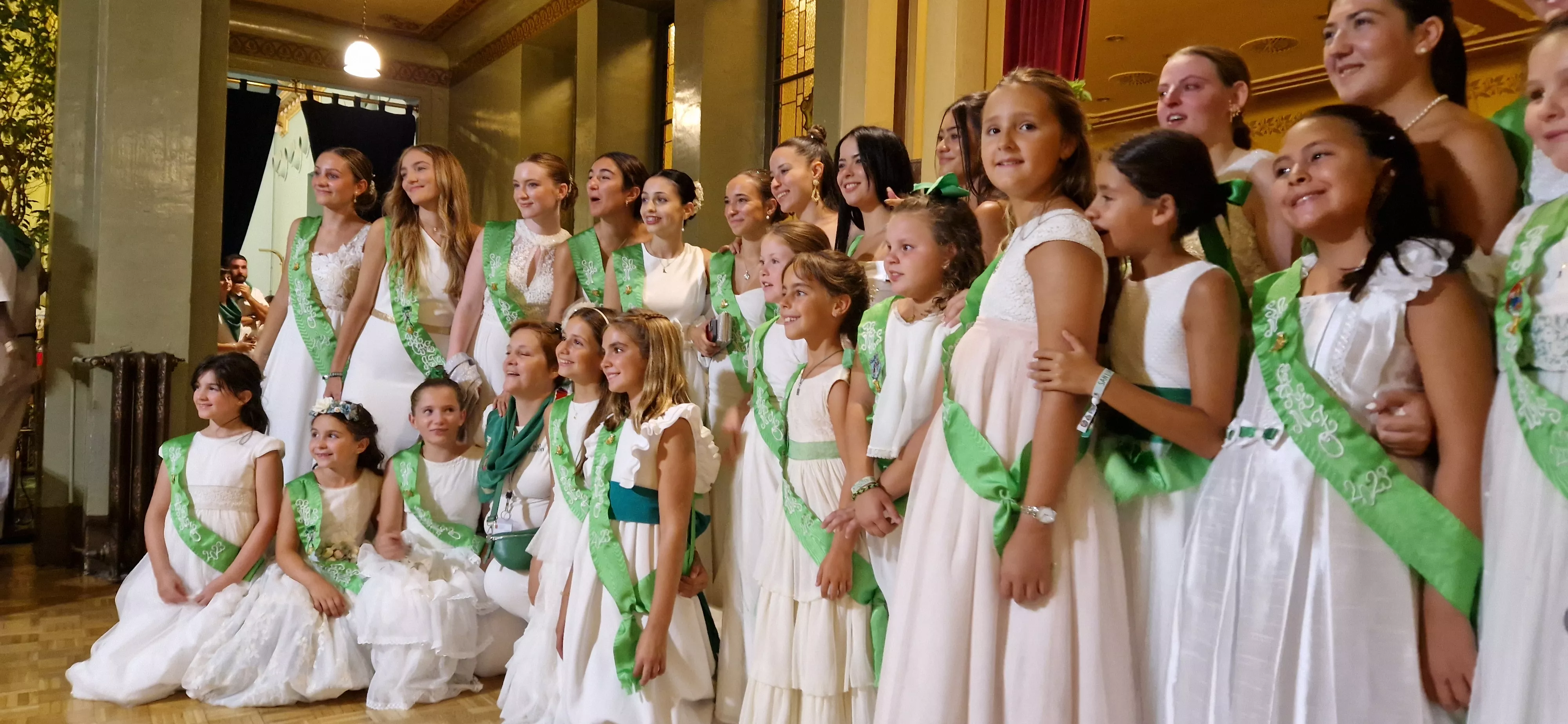 Brindis posterior a la Traca Final de Fiestas. Foto Myriam Martínez