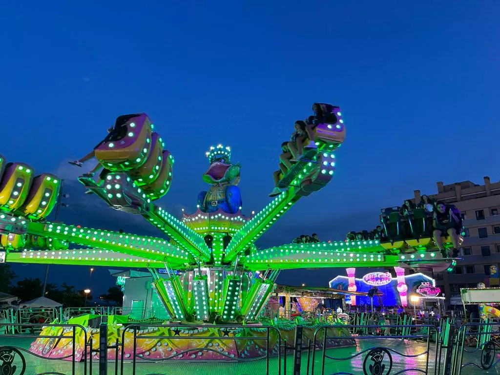 El recinto ferial en el último día para disfrutar de las atracciones. Foto: Mercedes Manterola