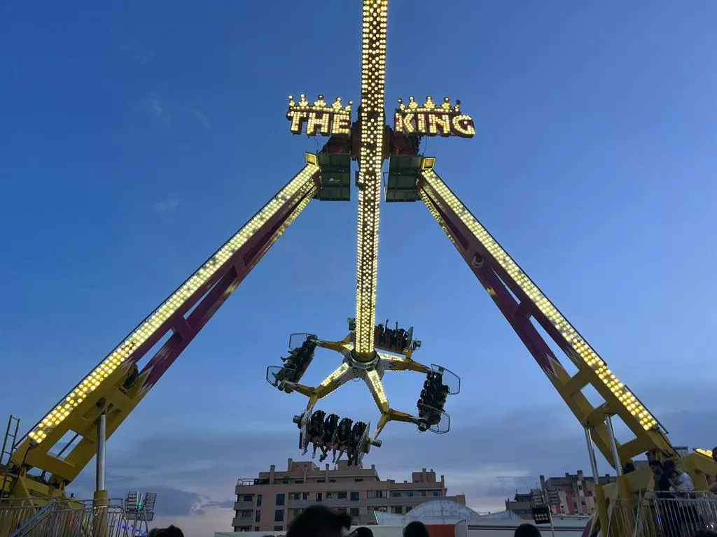 El recinto ferial en el último día para disfrutar de las atracciones. Foto: Mercedes Manterola