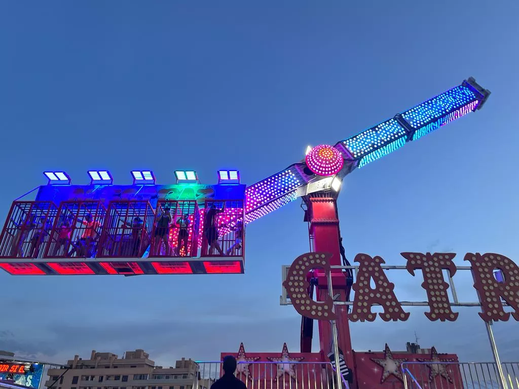 El recinto ferial en el último día para disfrutar de las atracciones. Foto: Mercedes Manterola