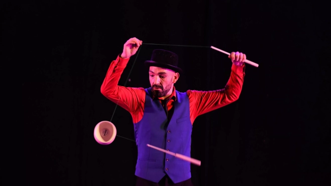 Un circo en el jardin Un circo en el jardin