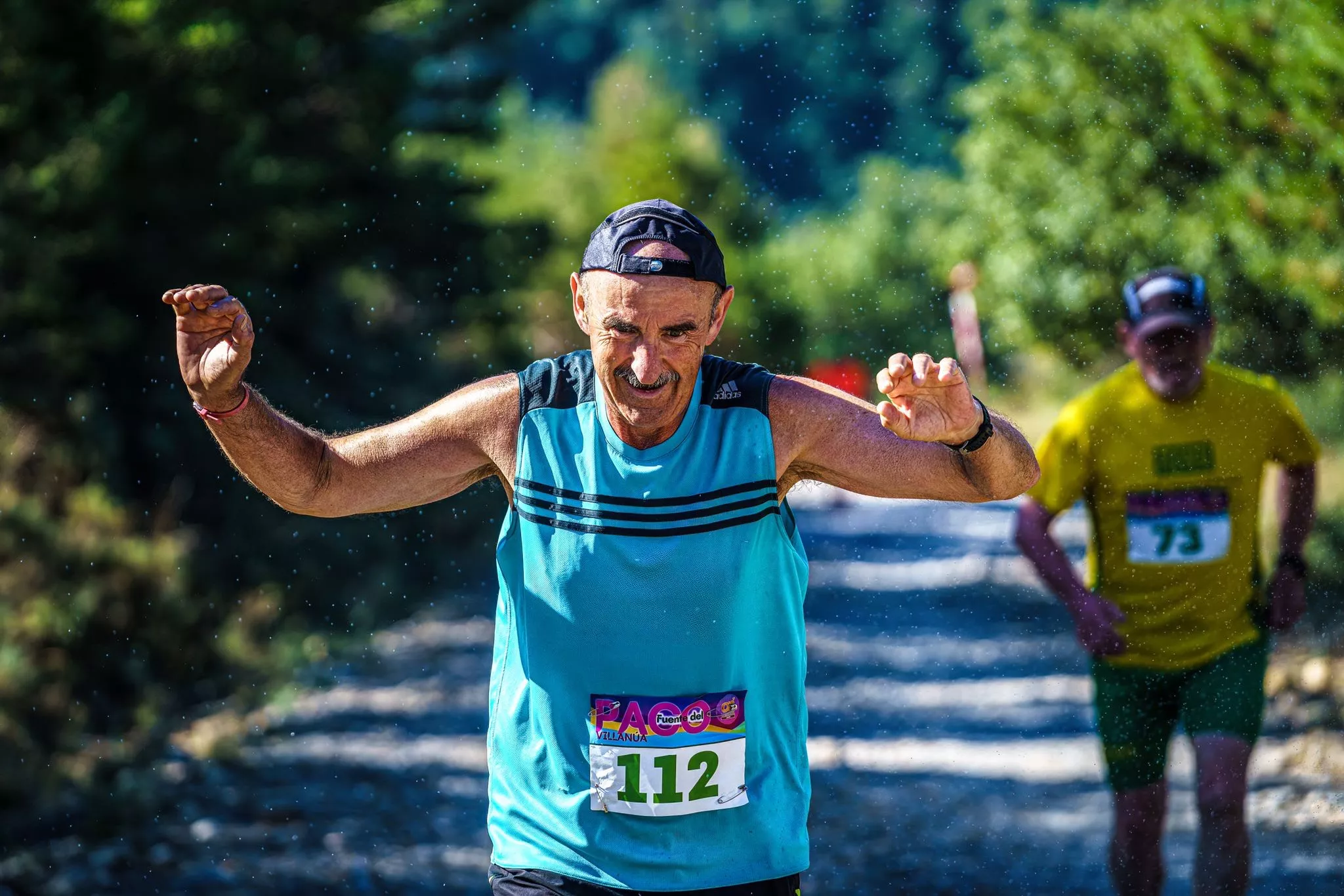 Subida de la Fuente del Paco. Turismo Villanúa / Yhabril Moro
