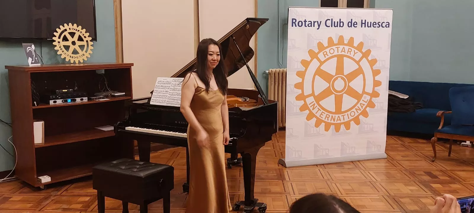 Concierto del World Music Connection Festival en el Salón Azul del Casino Oscense