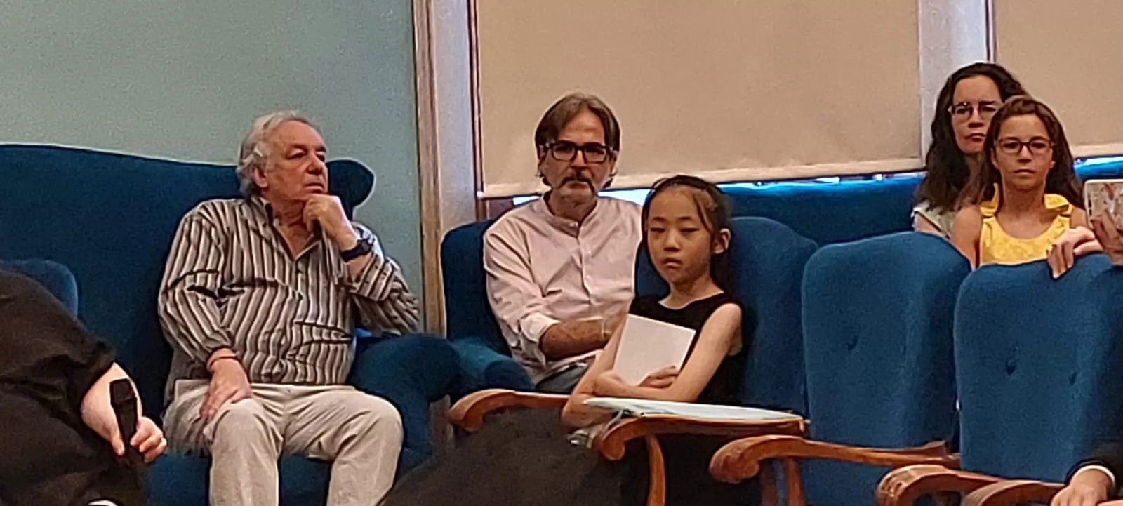 Concierto del World Music Connection Festival en el Salón Azul del Casino Oscense