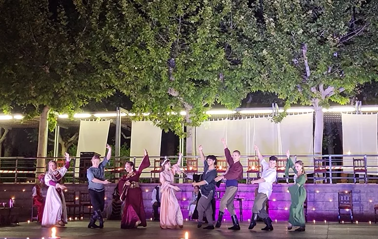 Actuación de Espacio Danza dentro del ciclo "Huesca, verano de leyenda".