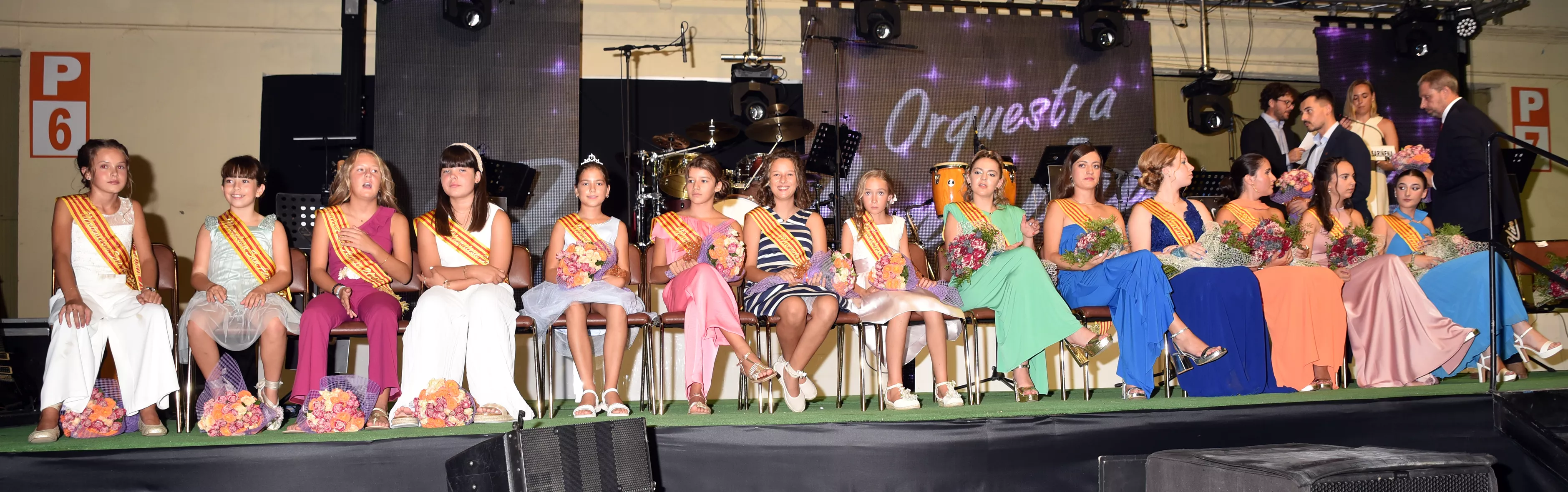 Presentación de las mairalesas en Sariñena. Fotos Rosendo