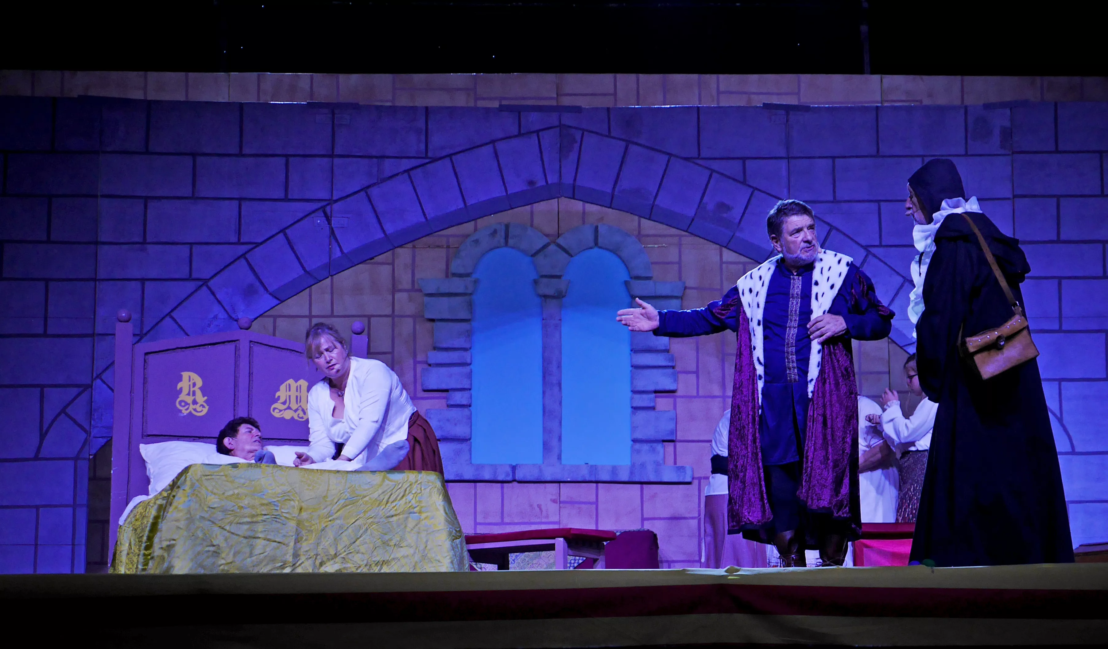 Representación teatral en Graus. Foto: Miguel Clavería