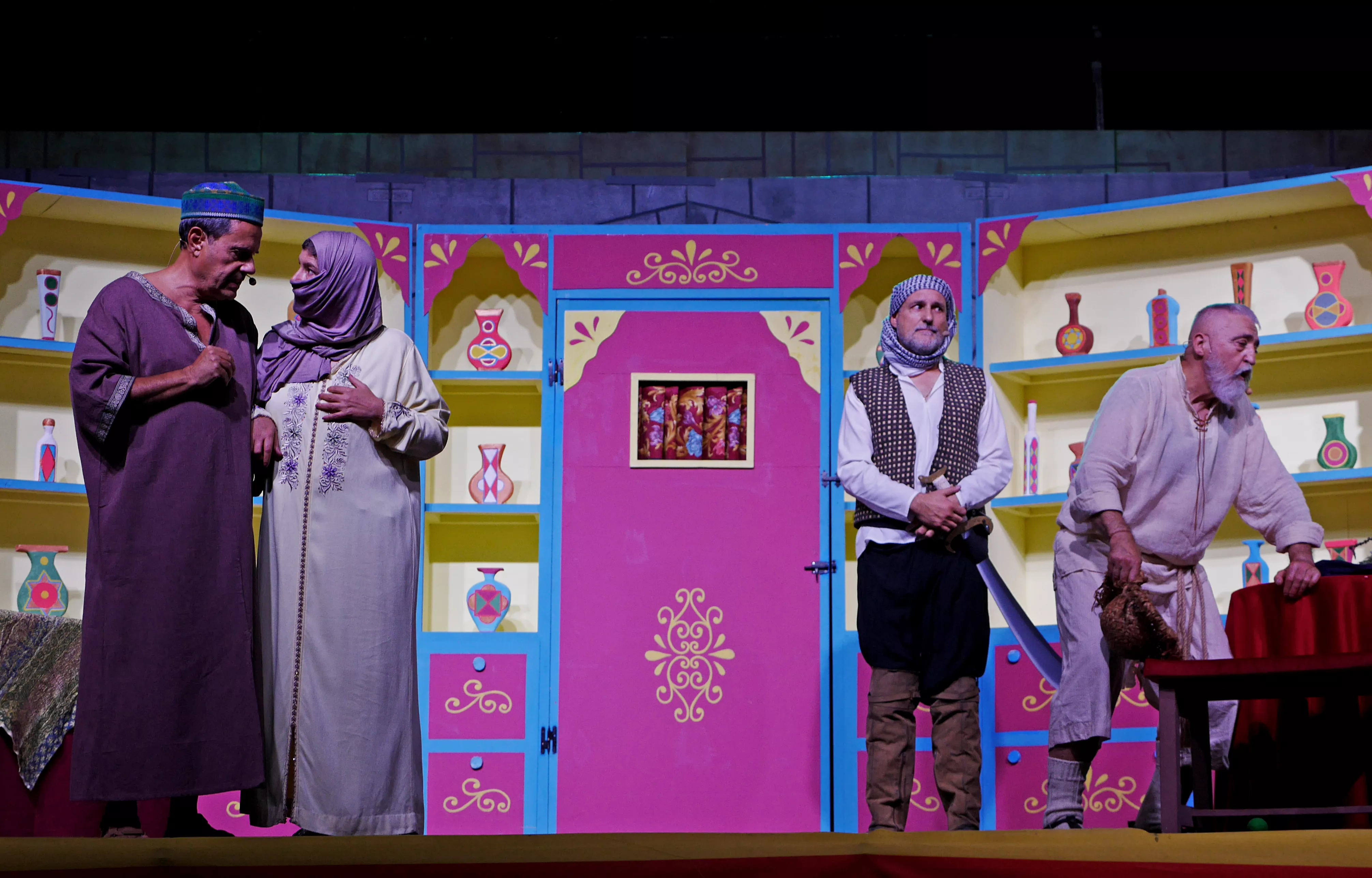 Representación teatral en Graus. Foto: Miguel Clavería