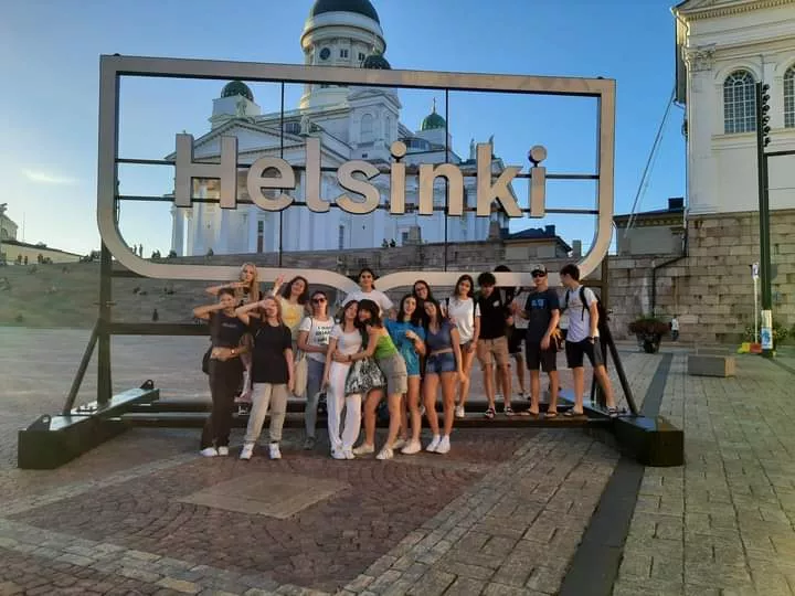 Visita de los diez jóvenes jaqueses a Helsinki