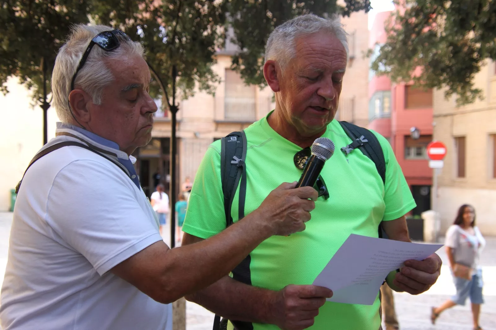 Acto de homenaje y recuerdo convocada por el Círculo Republicano Manolín Abad de Huesca. Foto Carlos Neofato