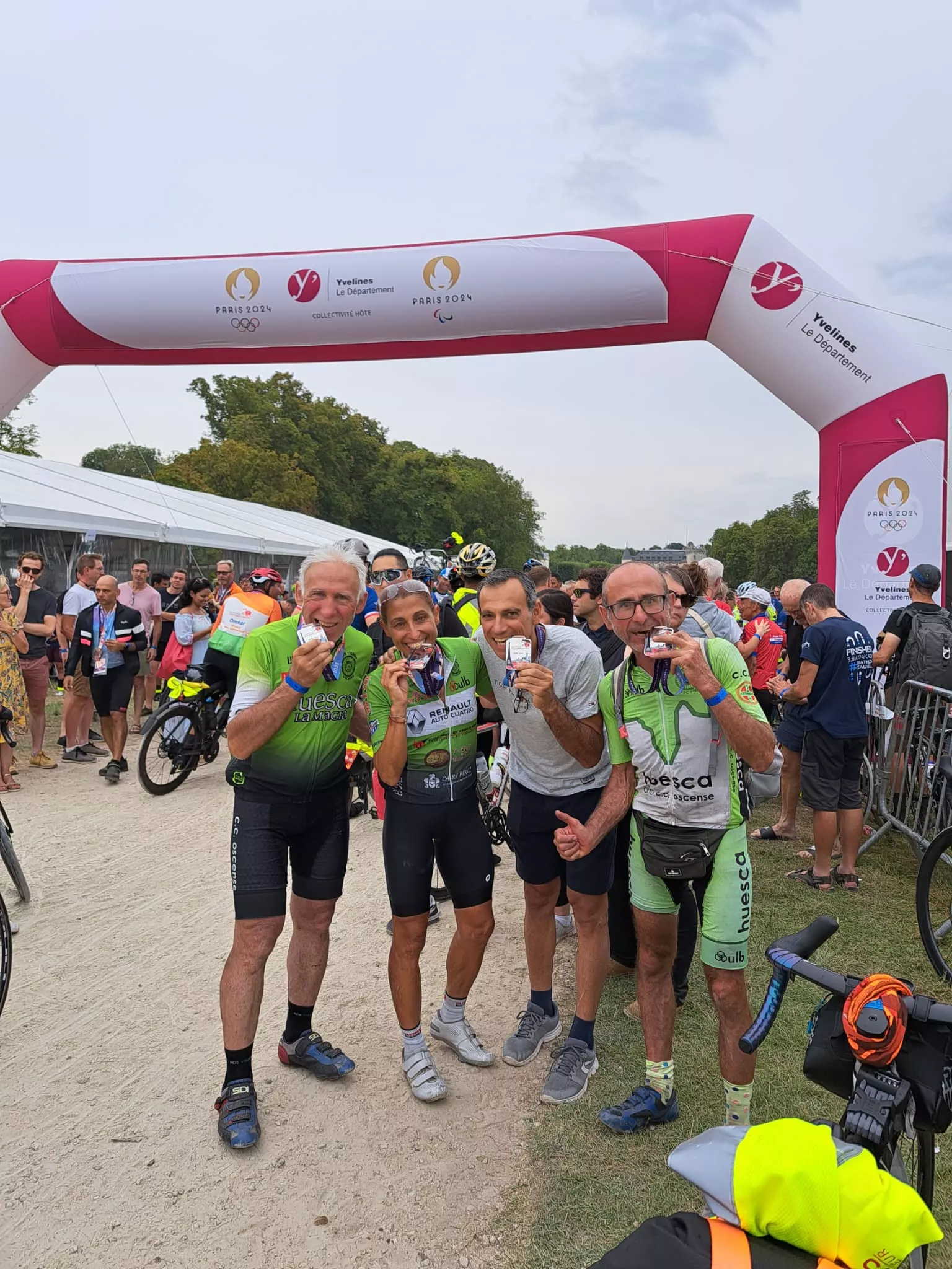 Miguel Ramón, Silvia Ferrer, Daniel Chaverri y Javier Escario al final de la prueba.