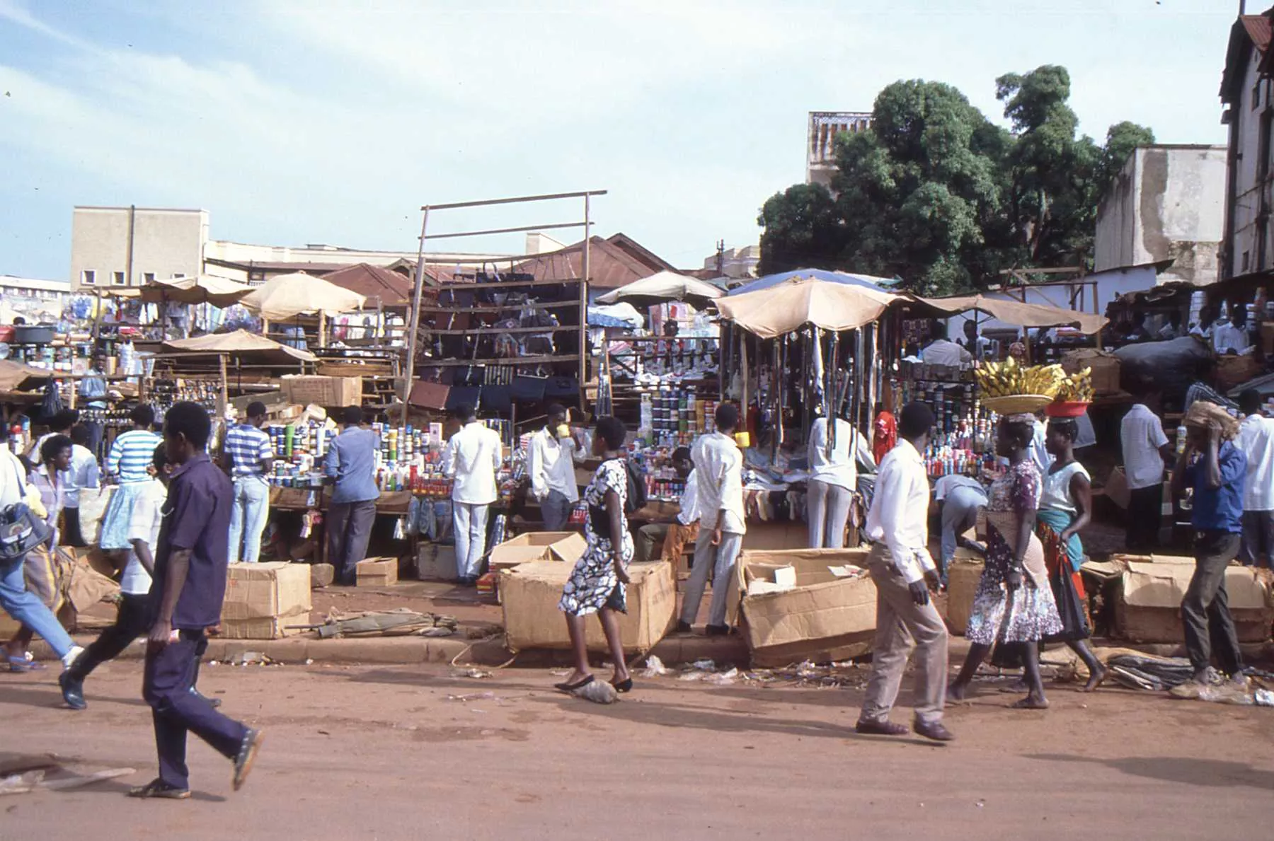 Marco Pascual en su viaje por Tanzania