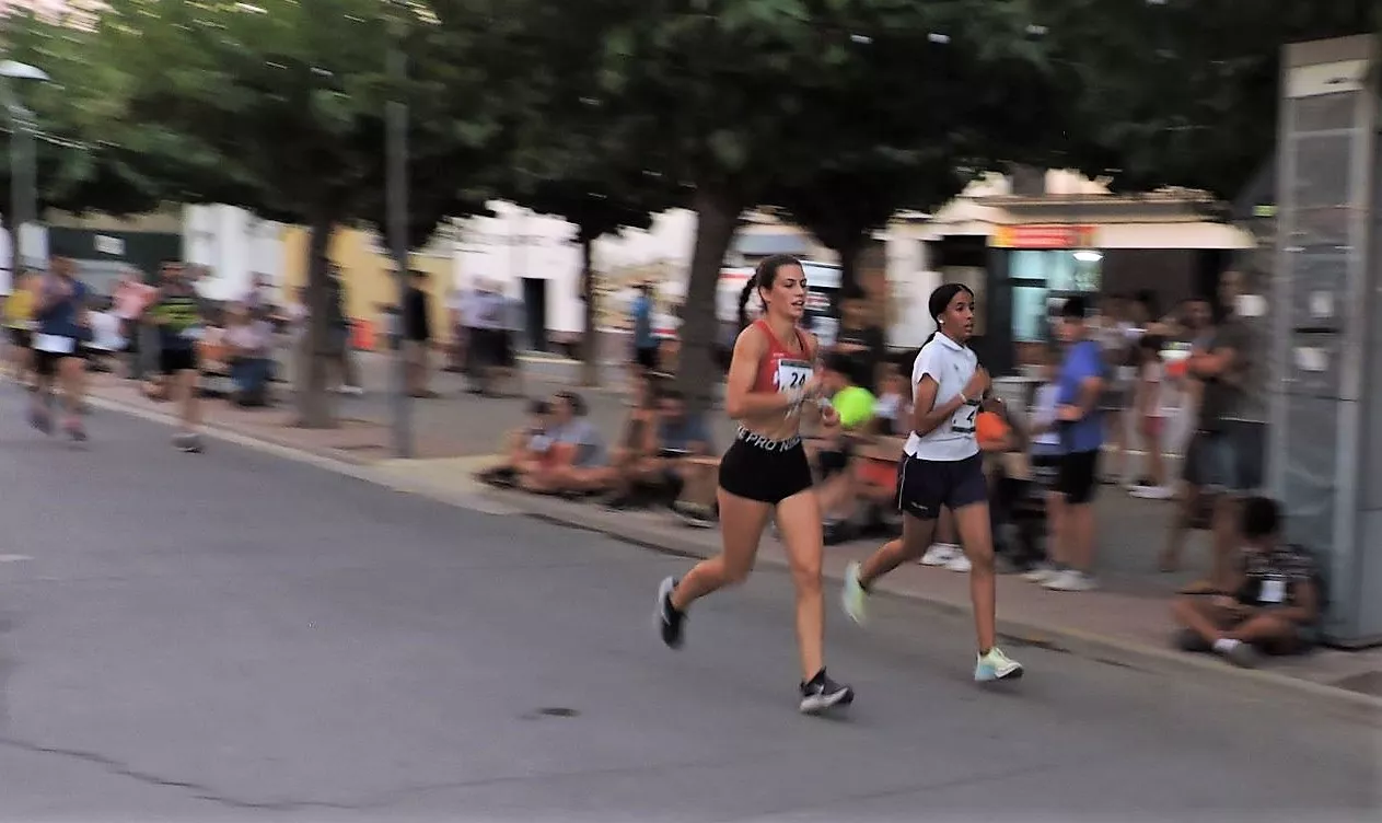 Noemí García y Marwa Elkhouyaali