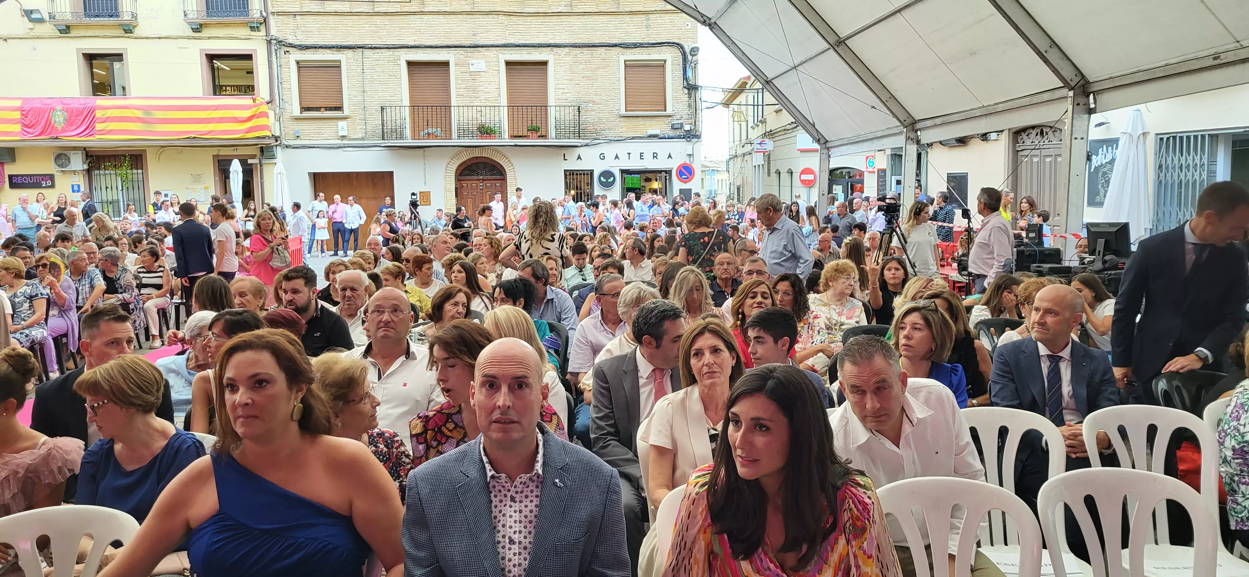  Presentación de las mairalesas, quintos y quintas de Almudévar. Foto: Mercedes Manterola