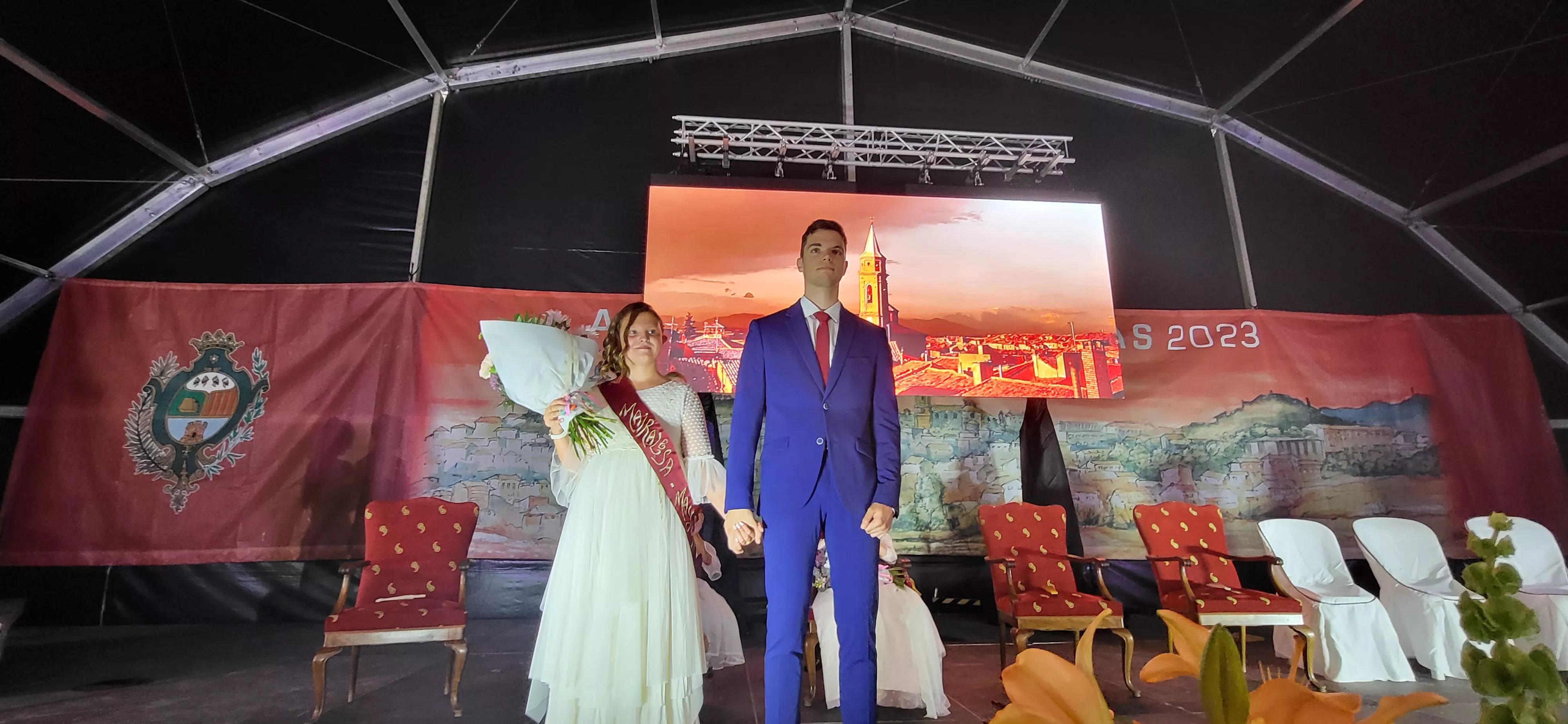  Presentación de las mairalesas, quintos y quintas de Almudévar. Foto: Mercedes Manterola