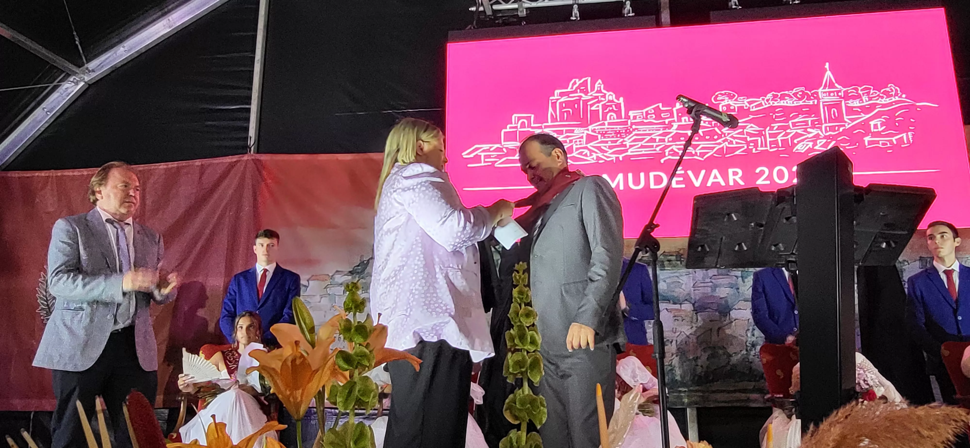  Presentación de las mairalesas, quintos y quintas de Almudévar. Foto: Mercedes Manterola