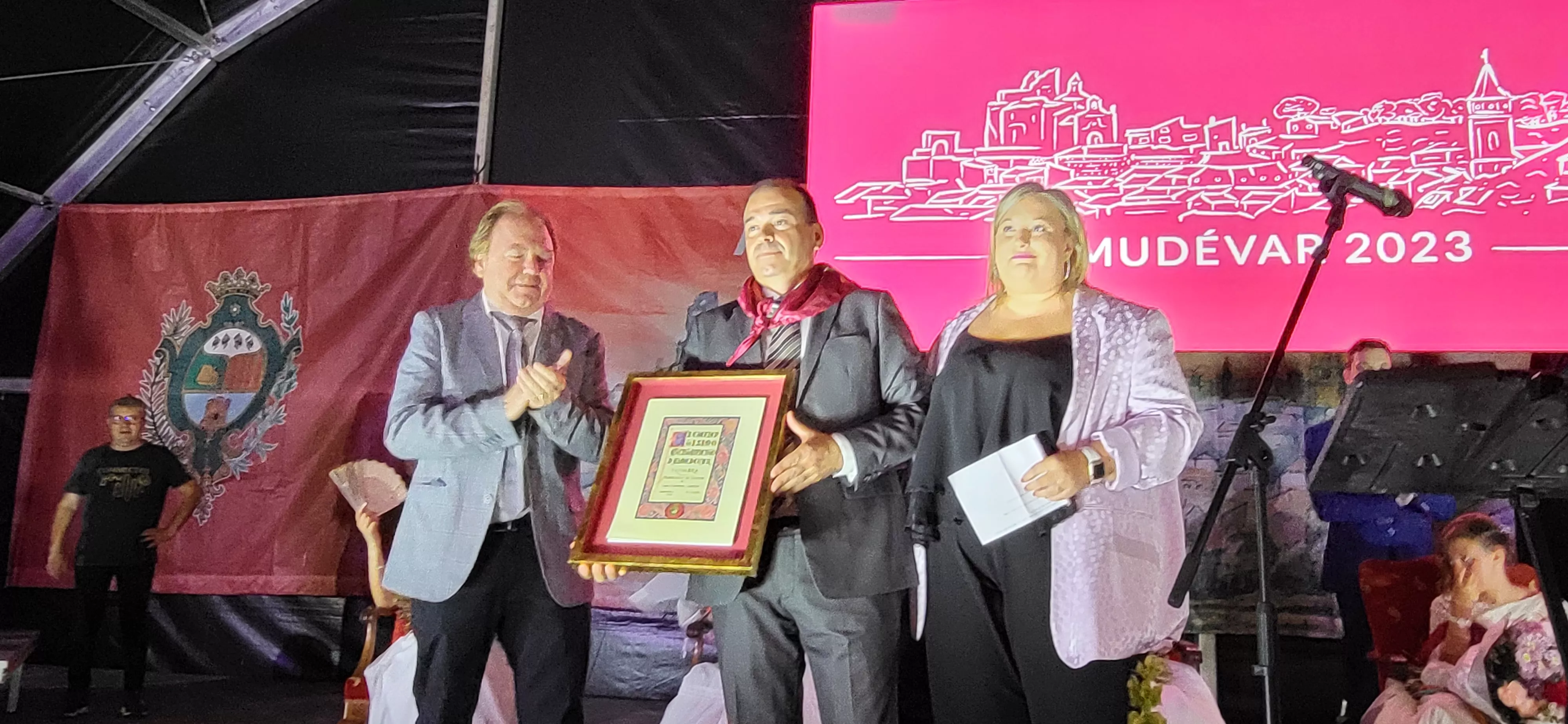  Presentación de las mairalesas, quintos y quintas de Almudévar. Foto: Mercedes Manterola