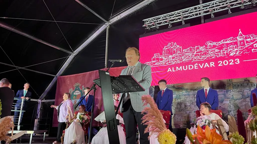  Presentación de las mairalesas, quintos y quintas de Almudévar. Foto: Mercedes Manterola