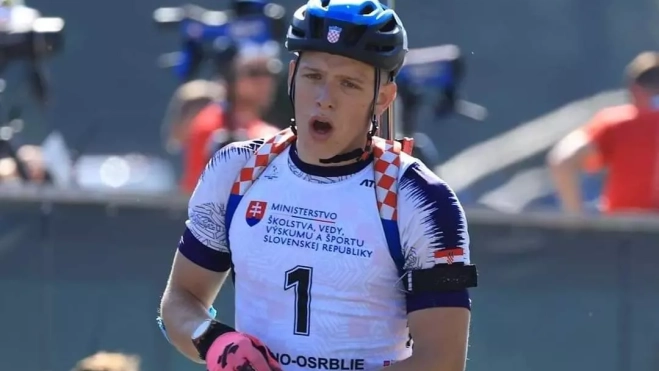 ab82026b 0d9c 4351 adca a21bffbc133b ab82026b 0d9c 4351 adca a21bffbc133b