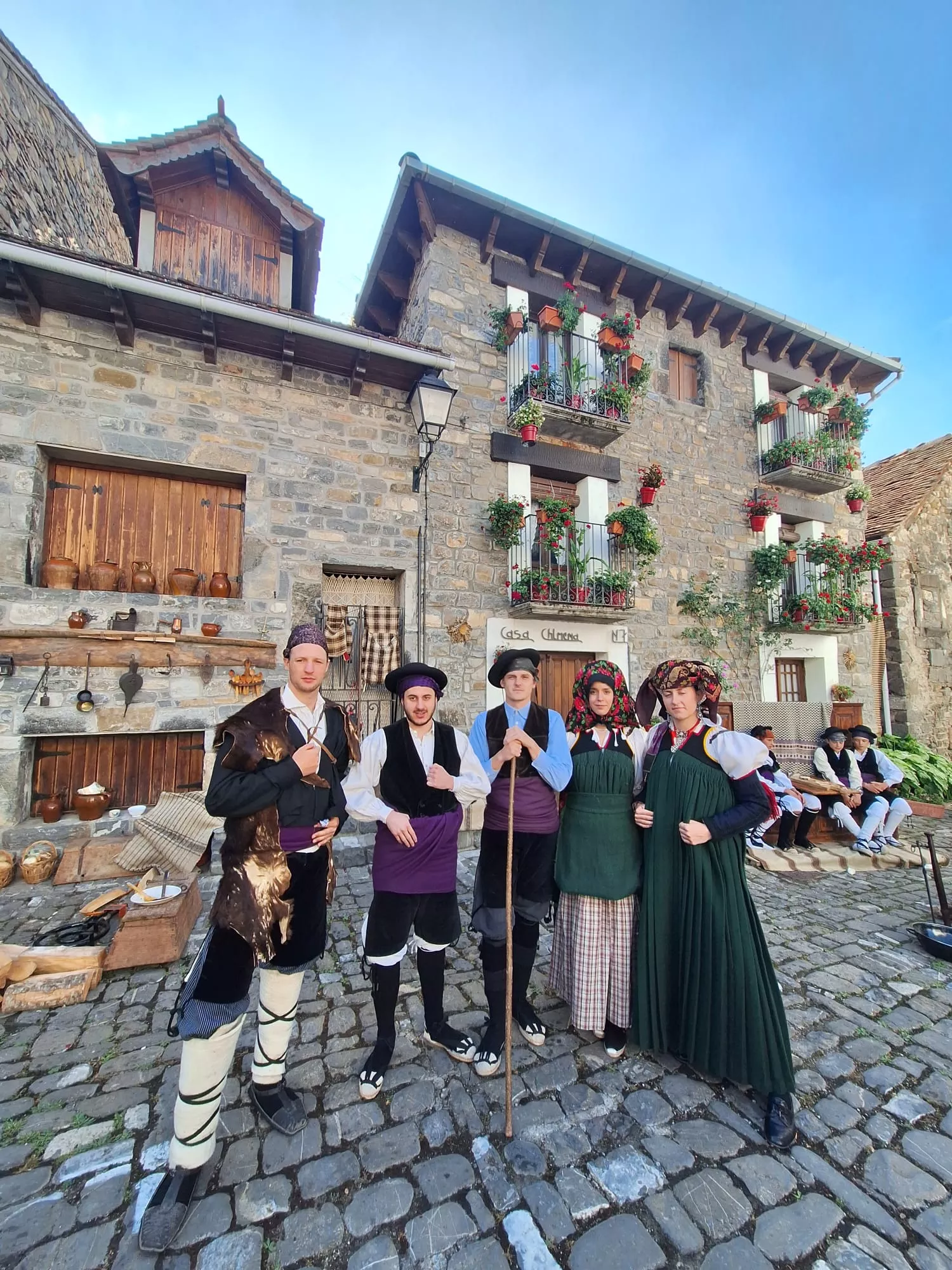 Celebración del Día de Traje Tradicional Ansotano.