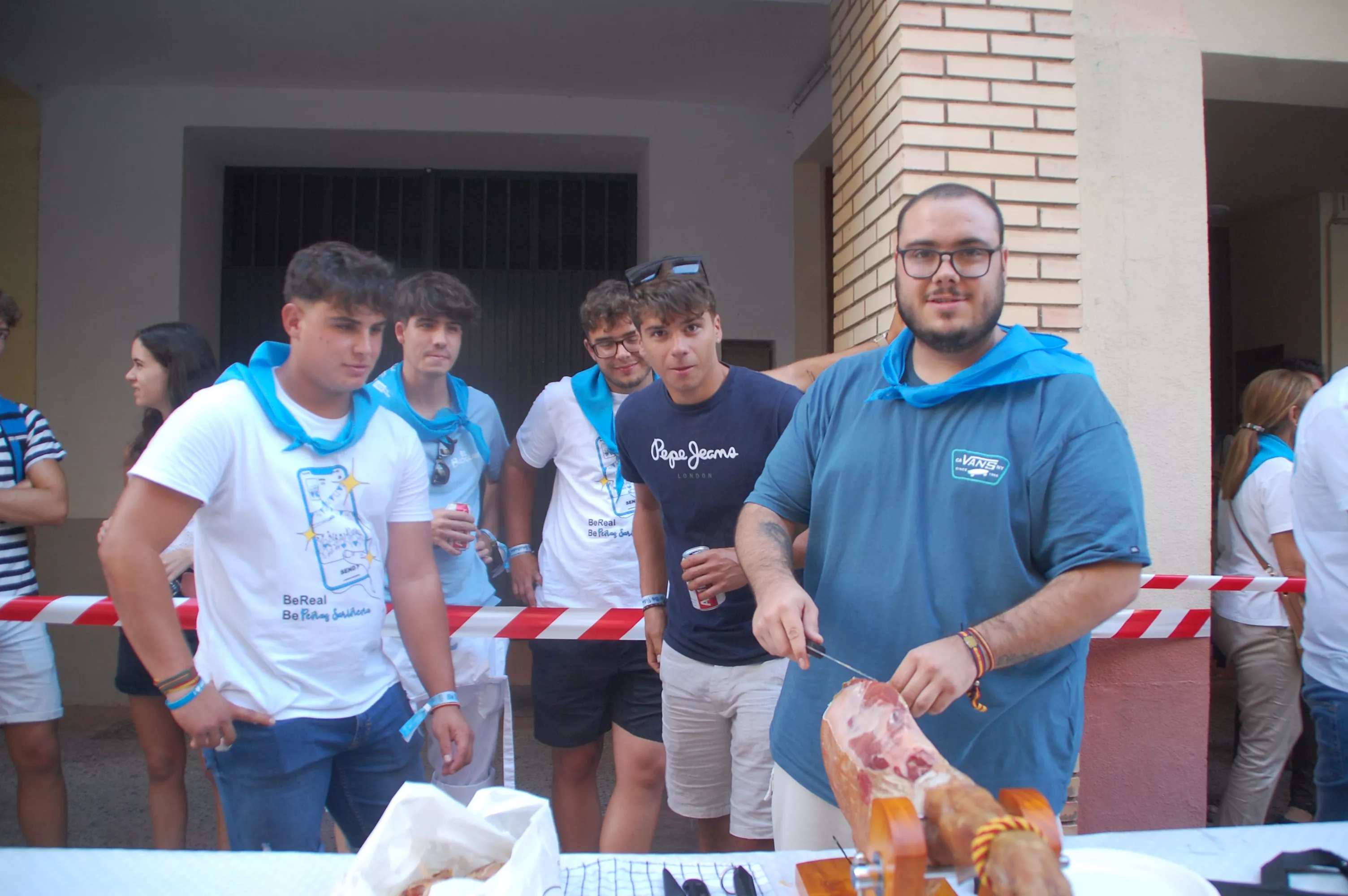  Concurso de Cortadores de Jamón en las fiestas de Sariñena.