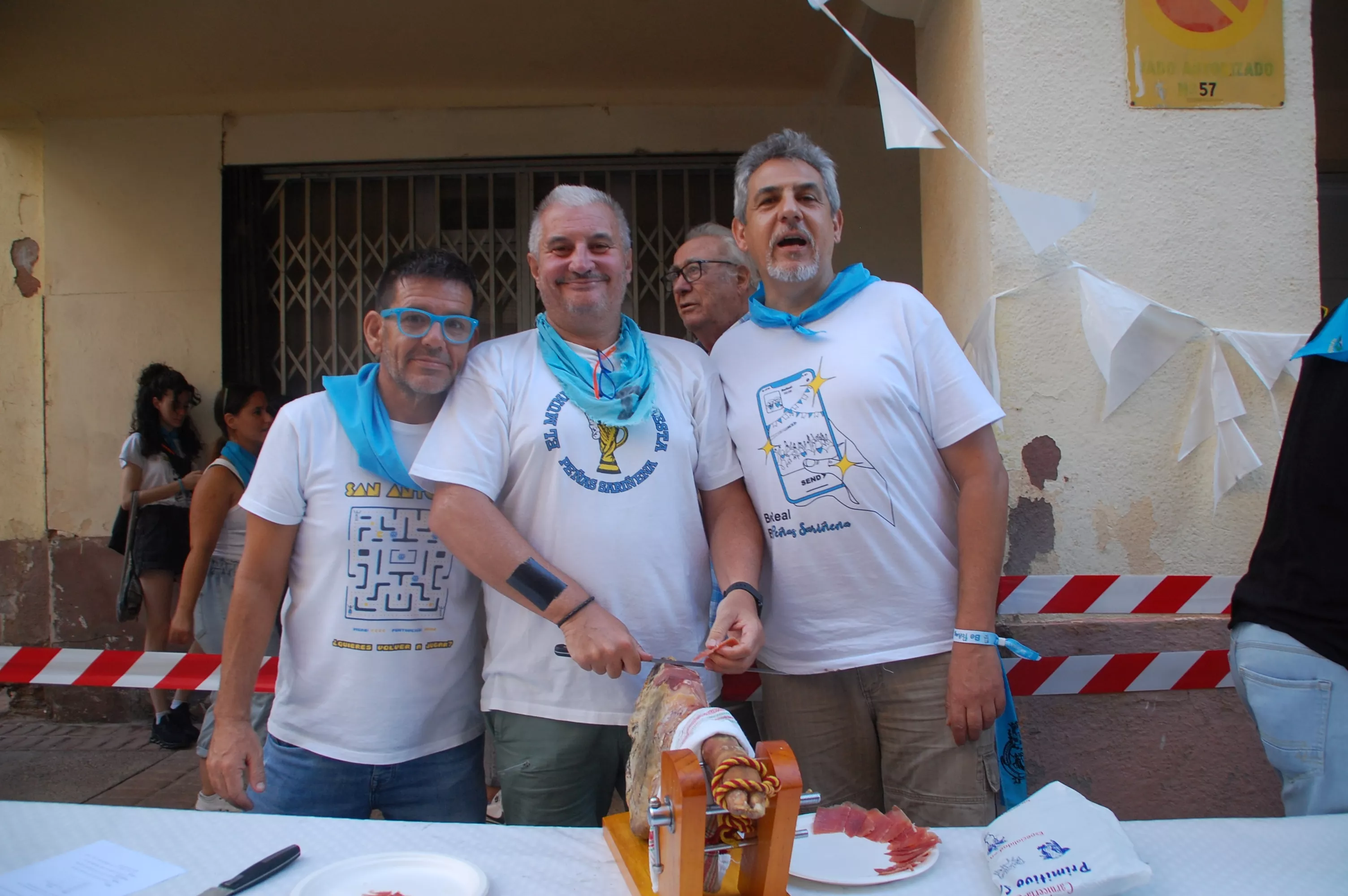  Concurso de Cortadores de Jamón en las fiestas de Sariñena.