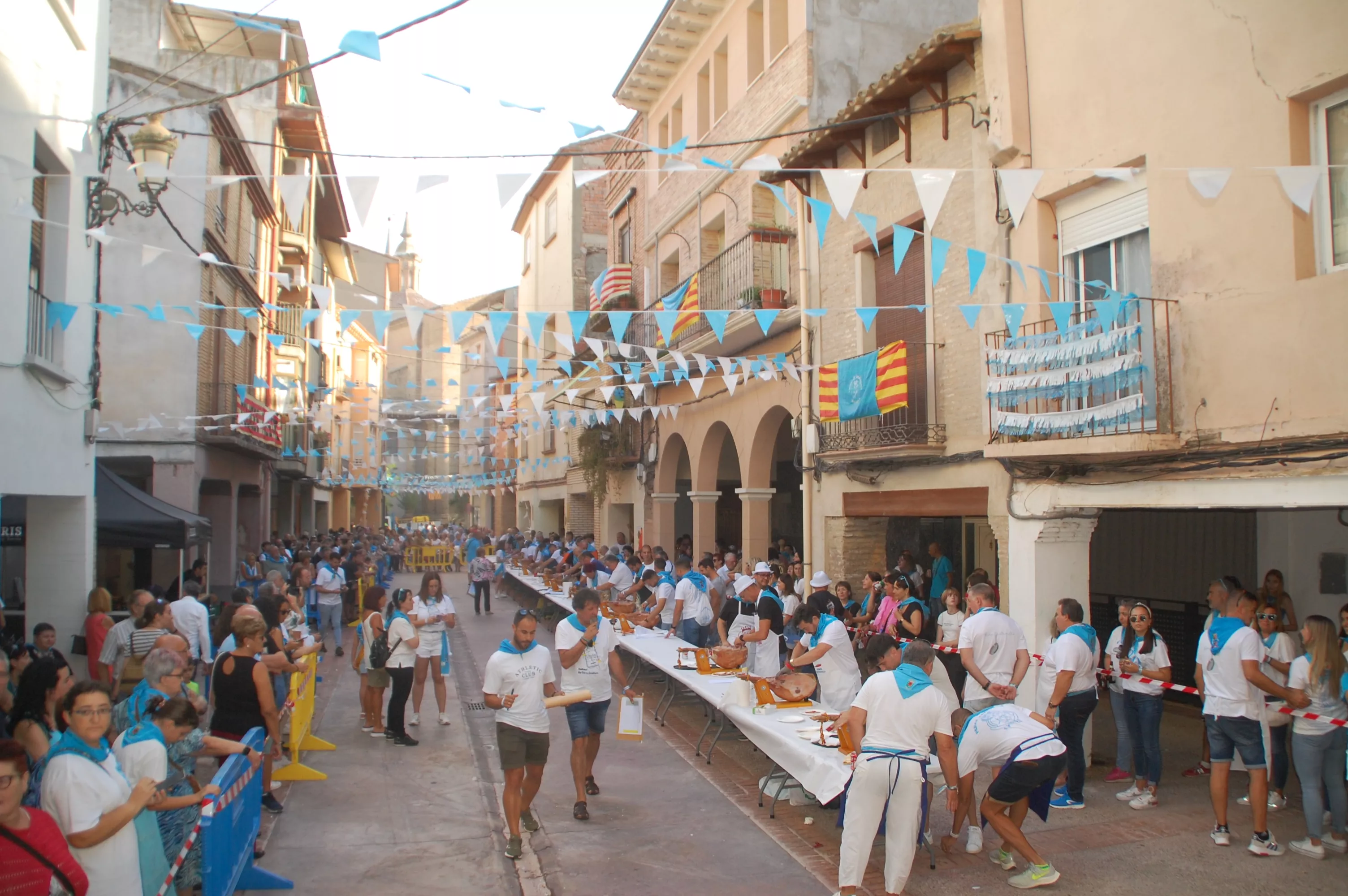  Concurso de Cortadores de Jamón en las fiestas de Sariñena.