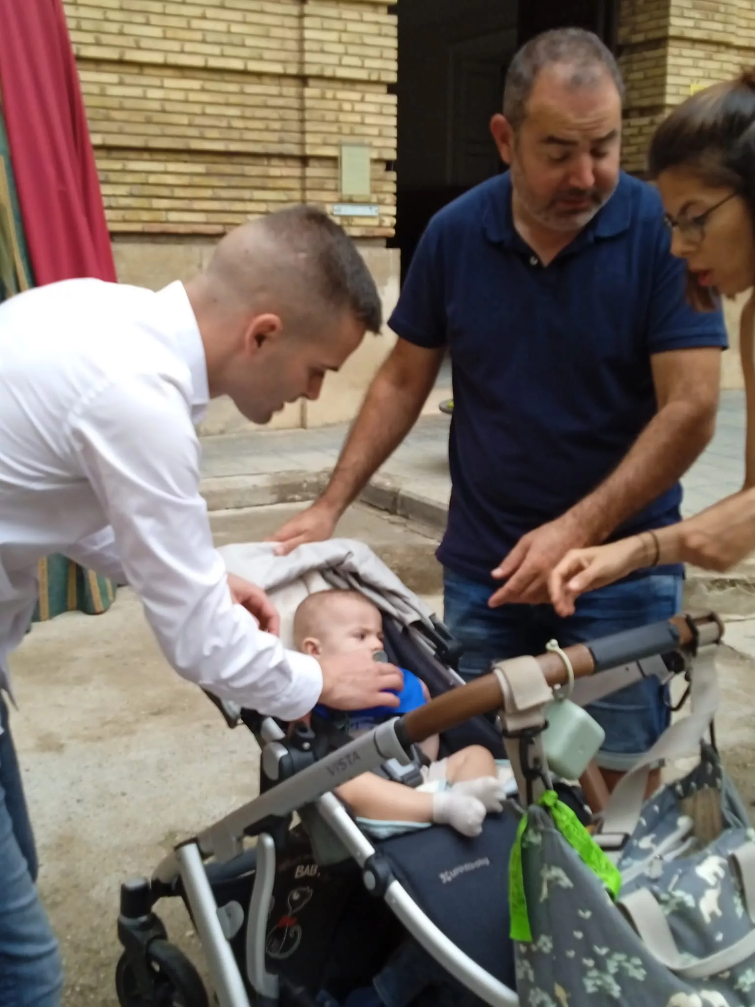 Acto de entrega en Barbastro de la pañoleta Mis primeras fiestas 