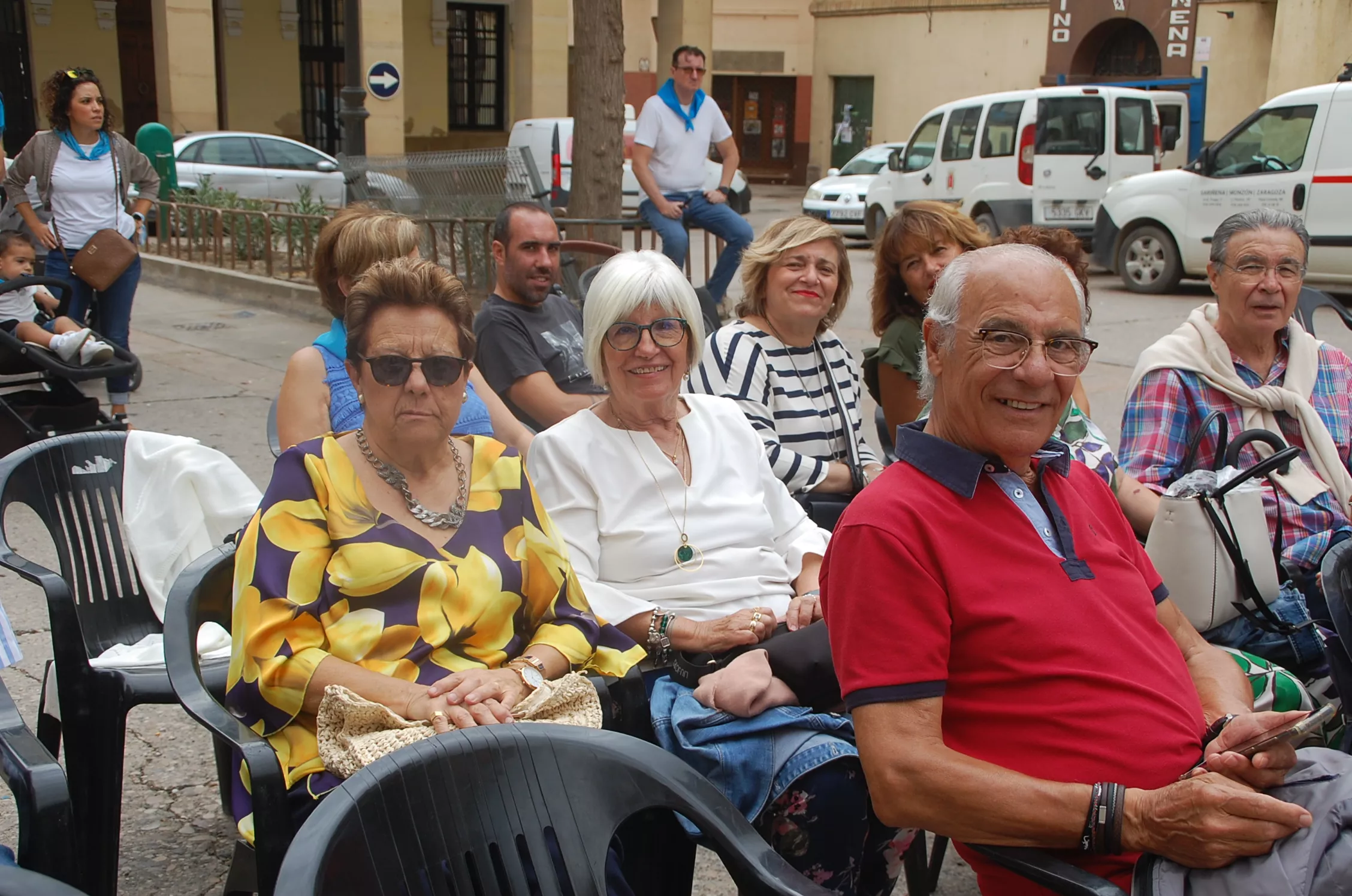 Fiestas de Sariñena con el dance como acto protagonista.