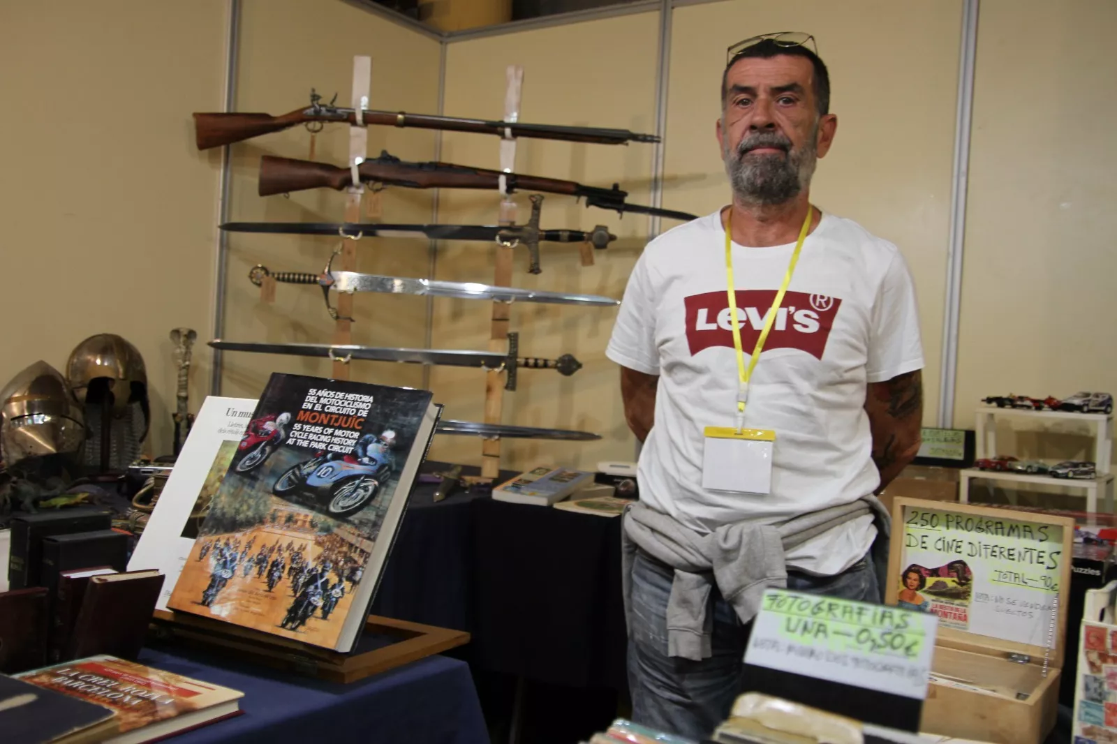 Librería y coleccionismo Rouse. Foto Carlos Neofato