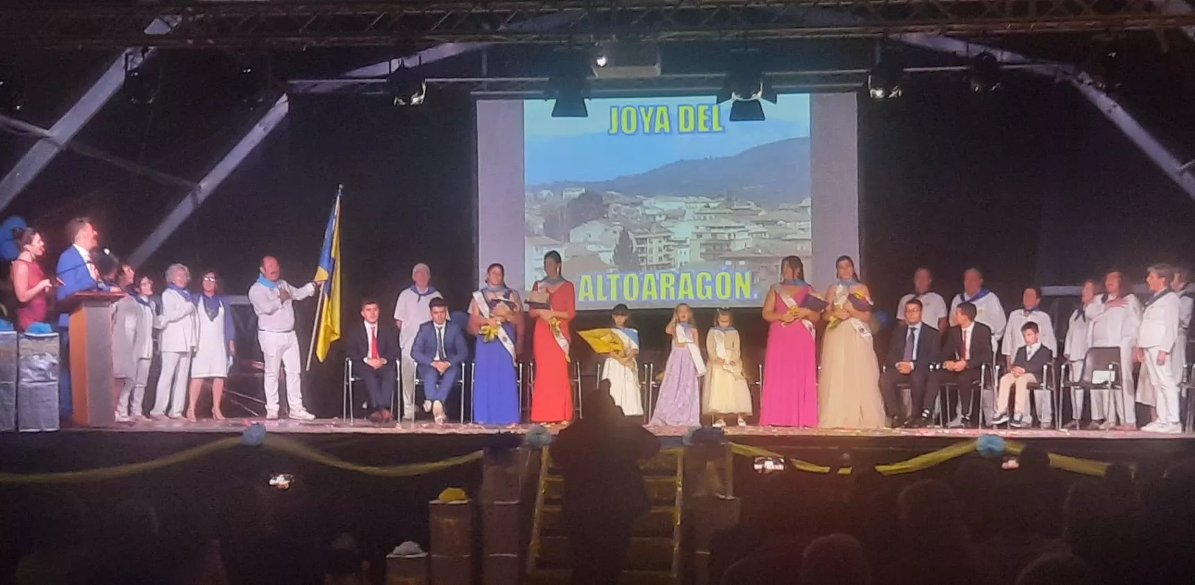 Himno de Ayerbe, con el Orfeón Reino de los Mallos