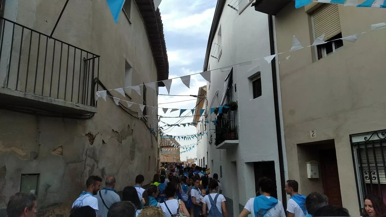 Ronda de Peñas en las fiestas de San Antolín de Sariñena.