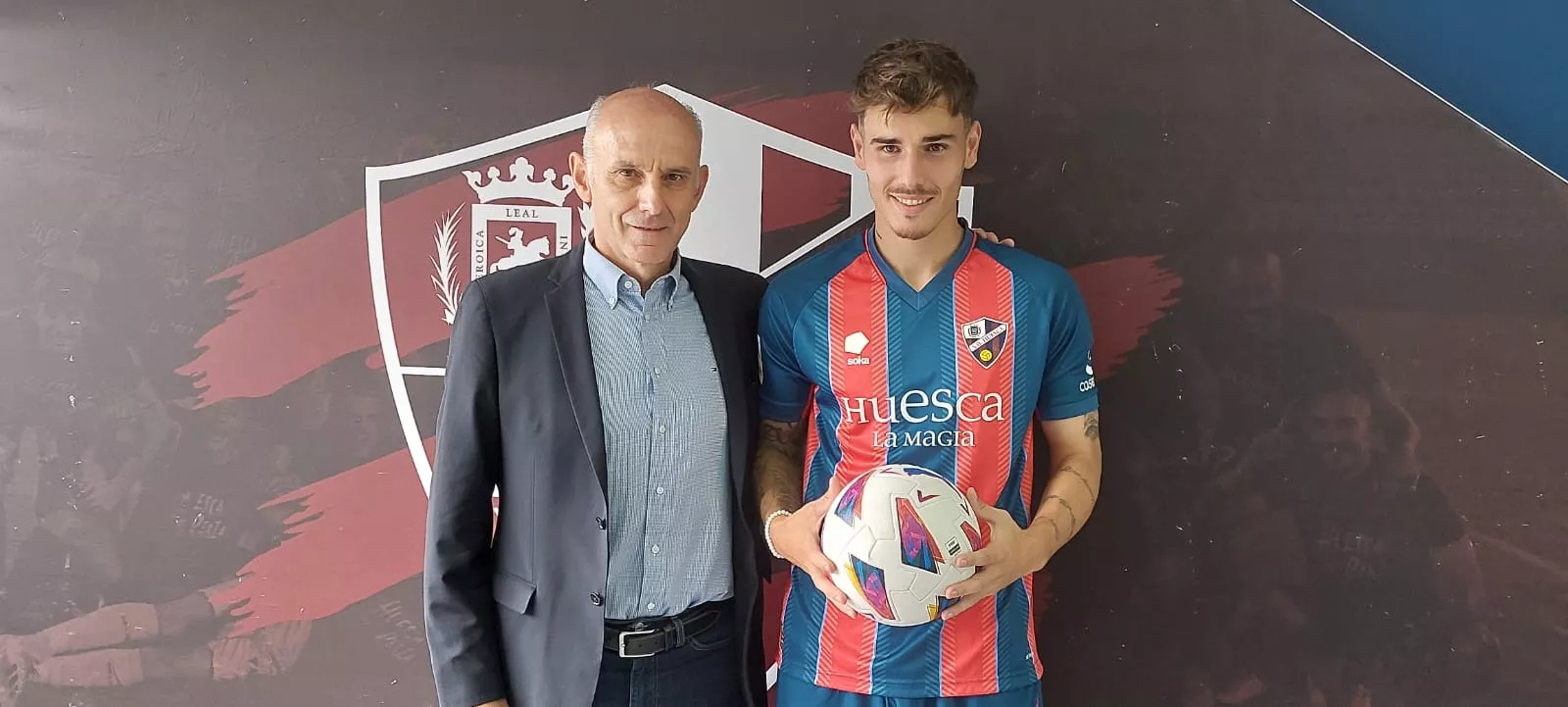 Presentación de Hugo Vallejo por Ángel Martín González