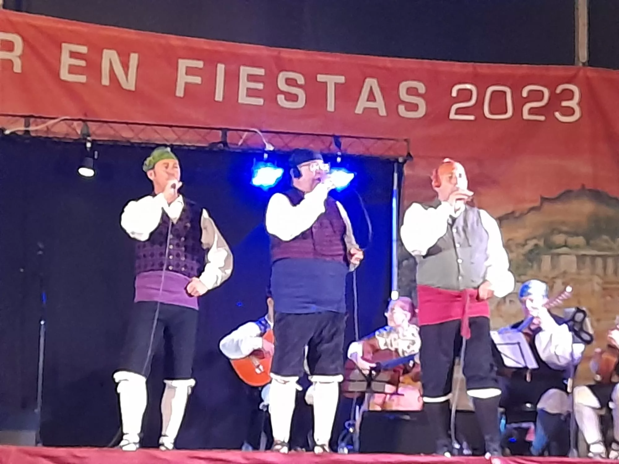 Festival de Jotas la Gala de Campeones de Almudévar 
