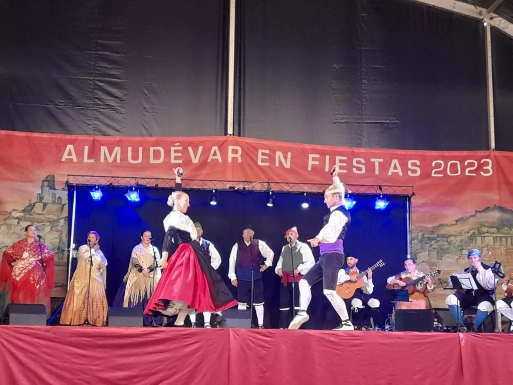 Festival de Jotas la Gala de Campeones de Almudévar 