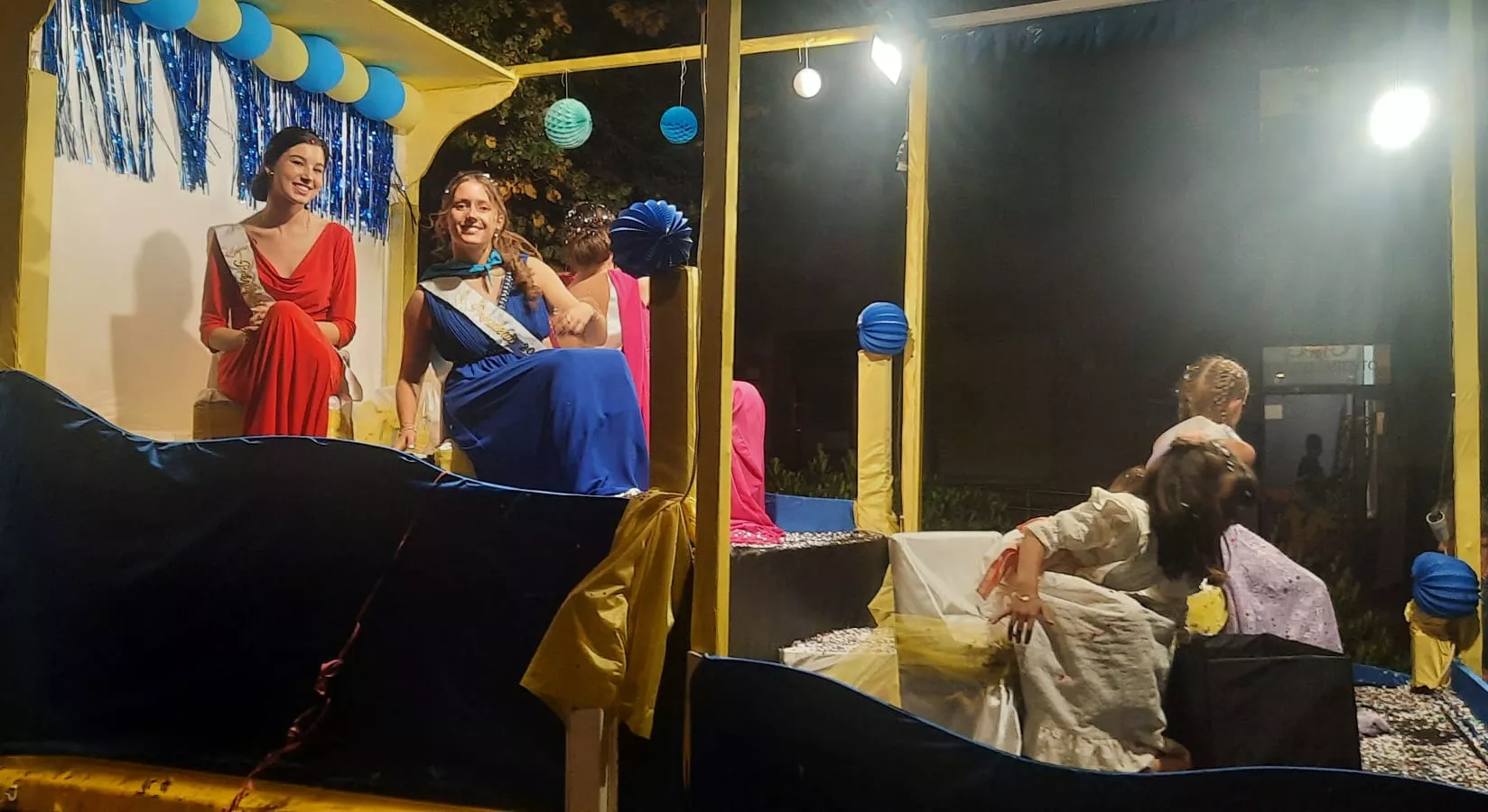 Arranque de las fiestas de Ayerbe 2023. 