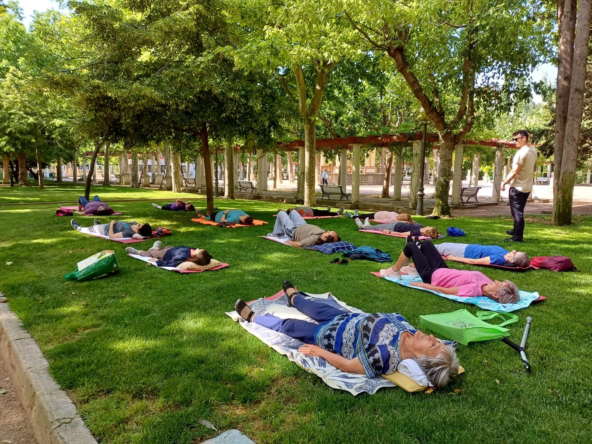 Paseo saludable en el Parque Miguel Servet organizado por DFA y Amanixer Paseo saludable en el Parque Miguel Servet organizado por DFA y Amanixer