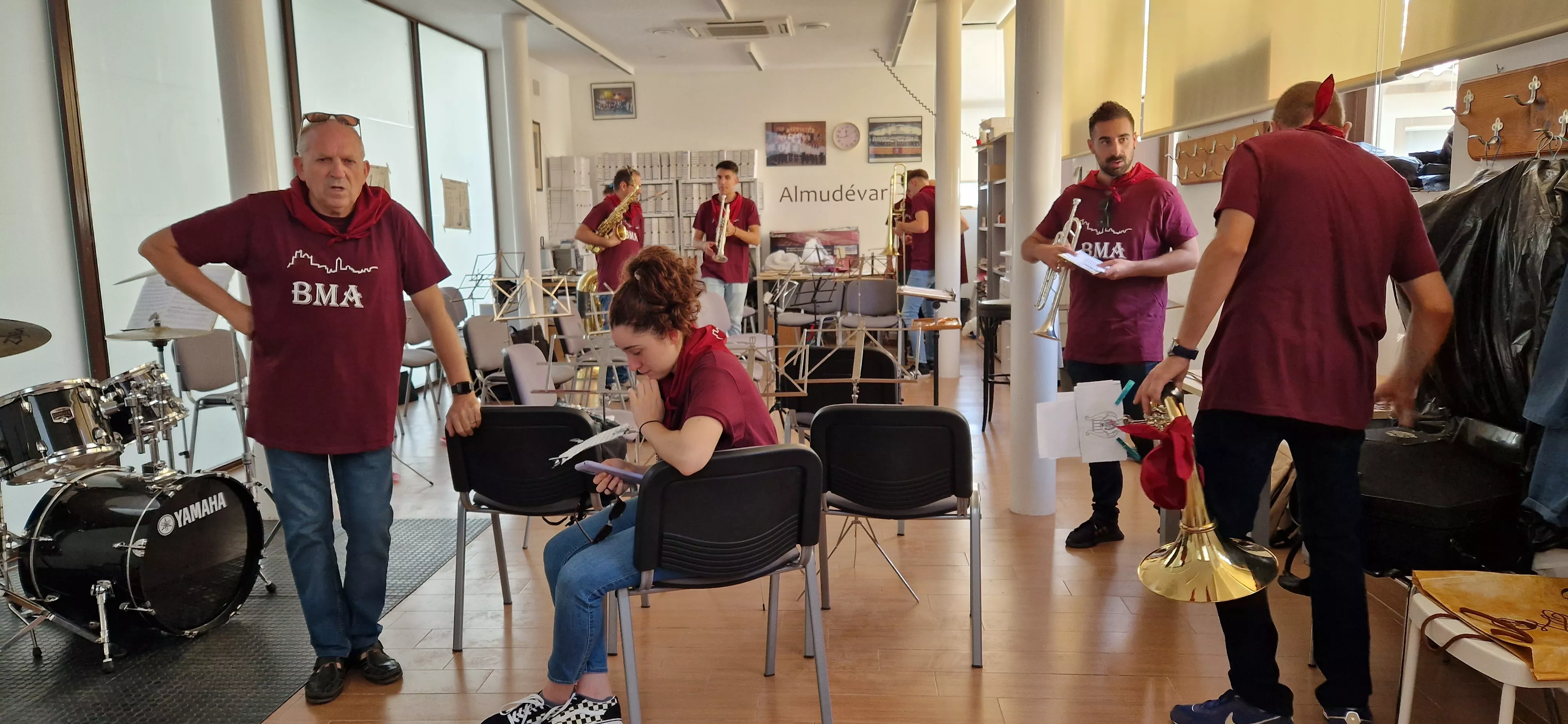 Gran chupinazo anunciador de las fiestas de Almudévar 2023. Foto Myriam Martínez 