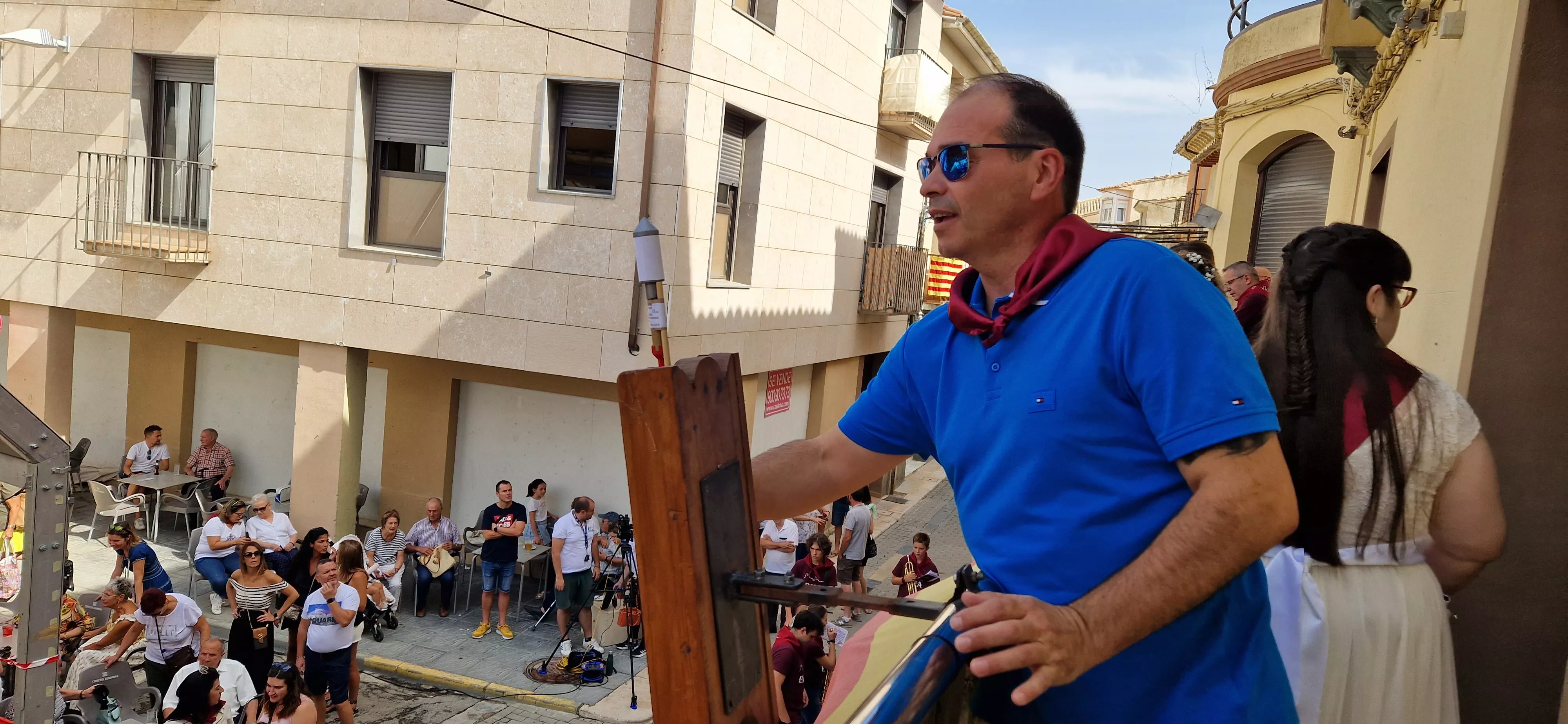 Gran chupinazo anunciador de las fiestas de Almudévar 2023. Foto Myriam Martínez 