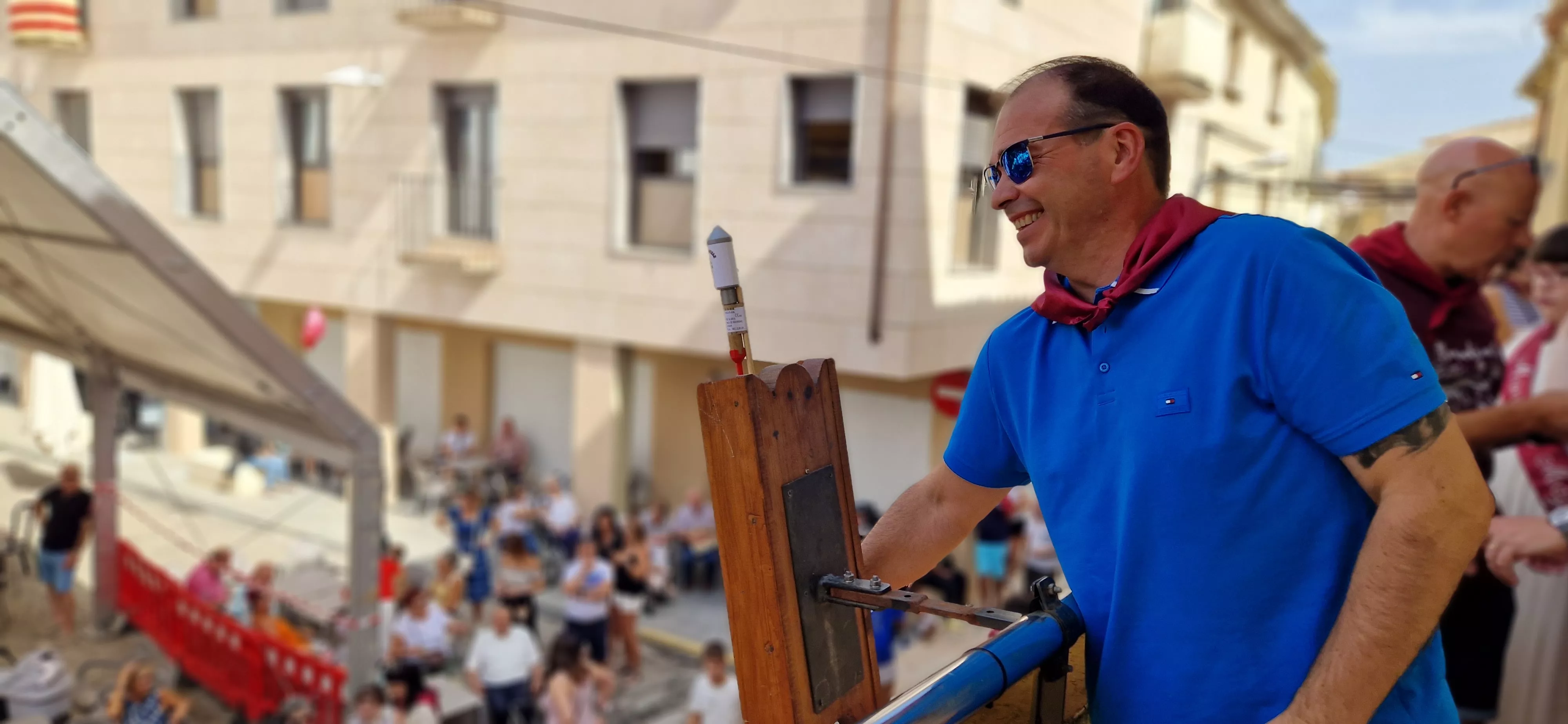 Gran chupinazo anunciador de las fiestas de Almudévar 2023. Foto Myriam Martínez 