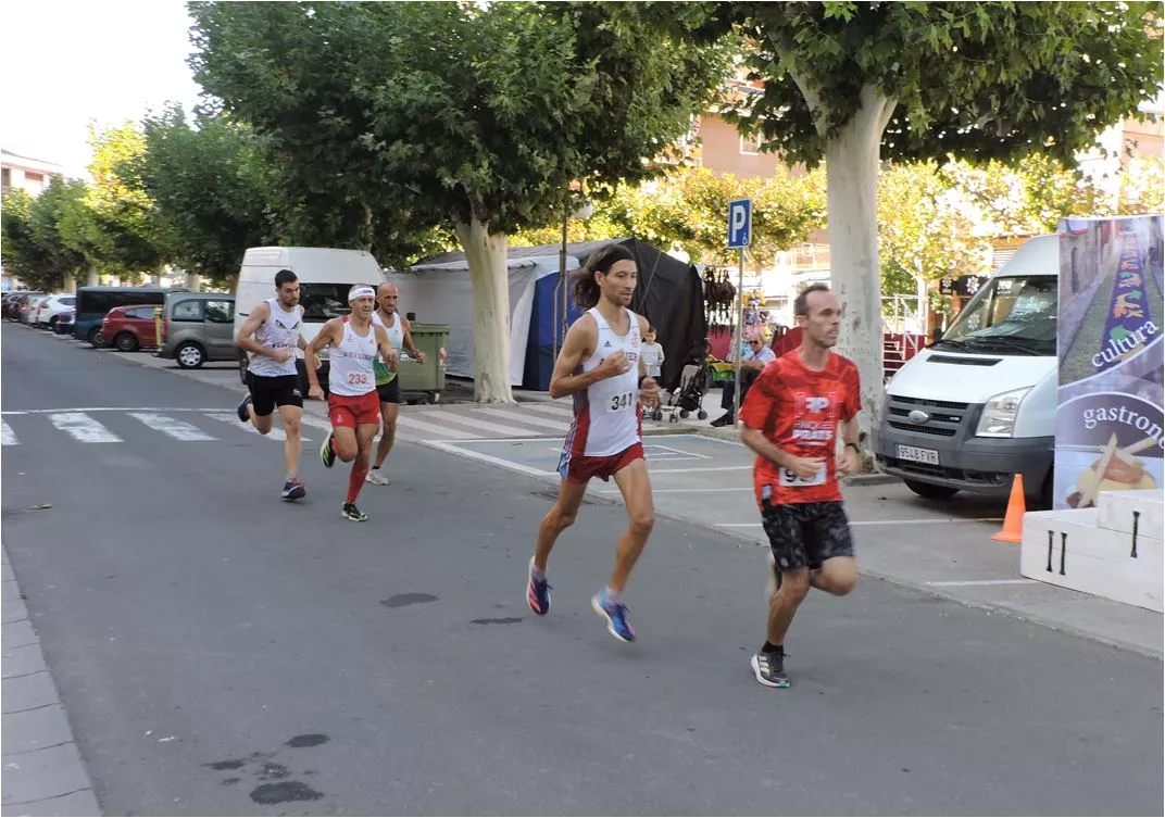Grupo perseguidor de la cabeza