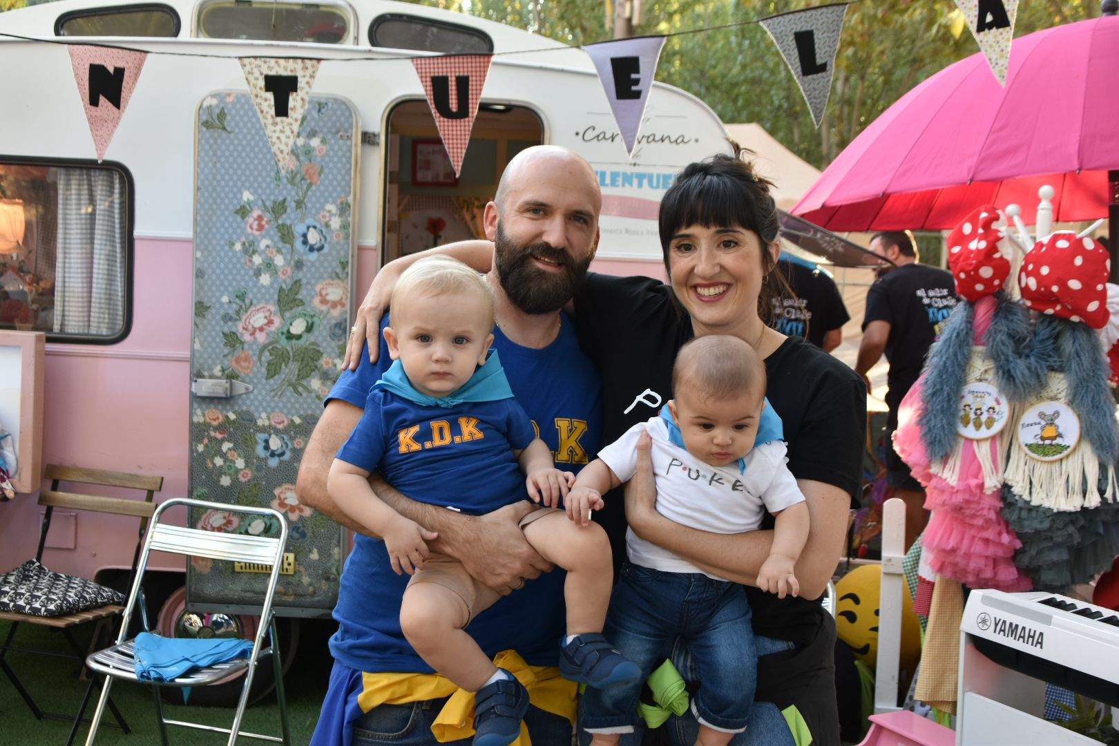 Los bebés de Monzón reciben su primera pañoleta 