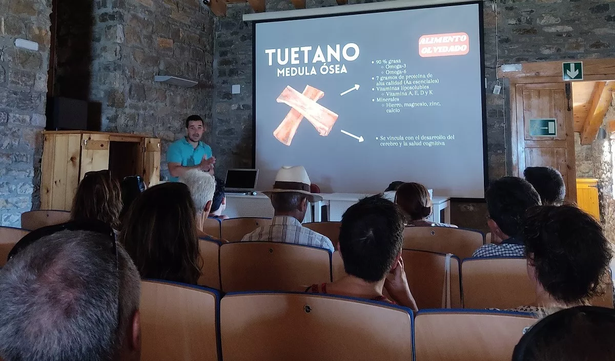 Charla sobre nutrición evolutiva de Juan Bolea.