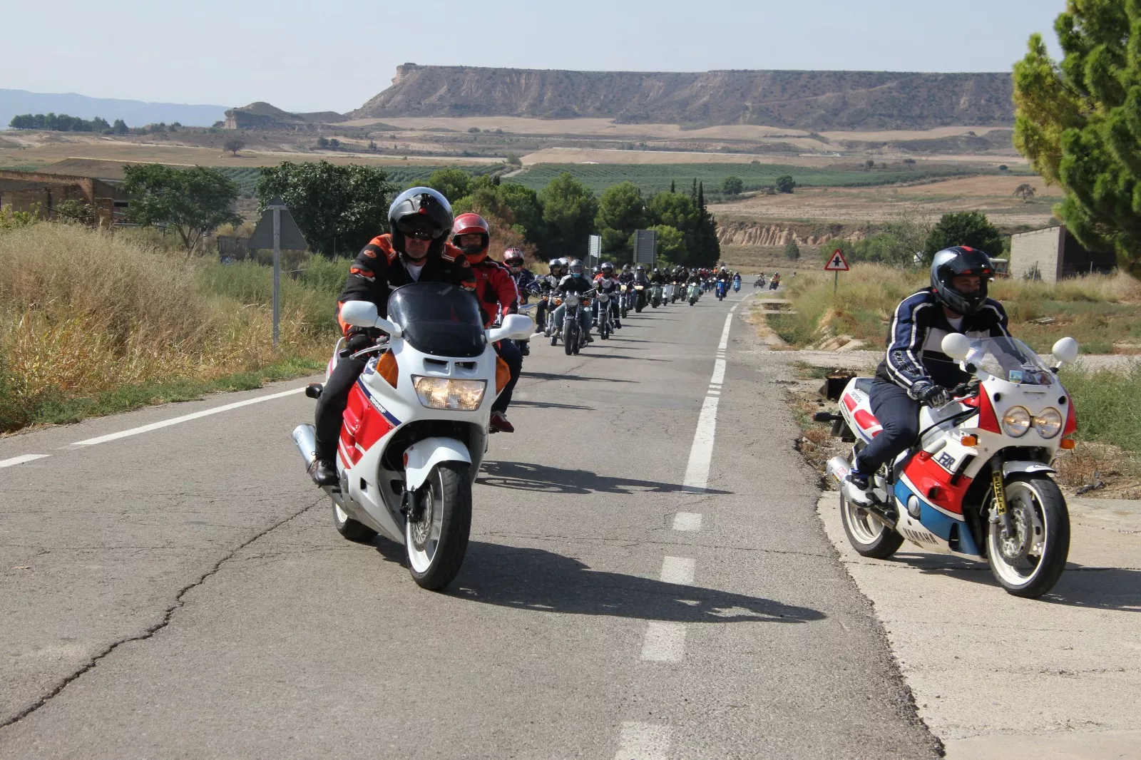 XVIII Concentración de Motos Antiguas de Alberuela de Tubo. Foto Carlos Neofato 