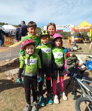 El CC Oscense abre la temporada para las escuelas.