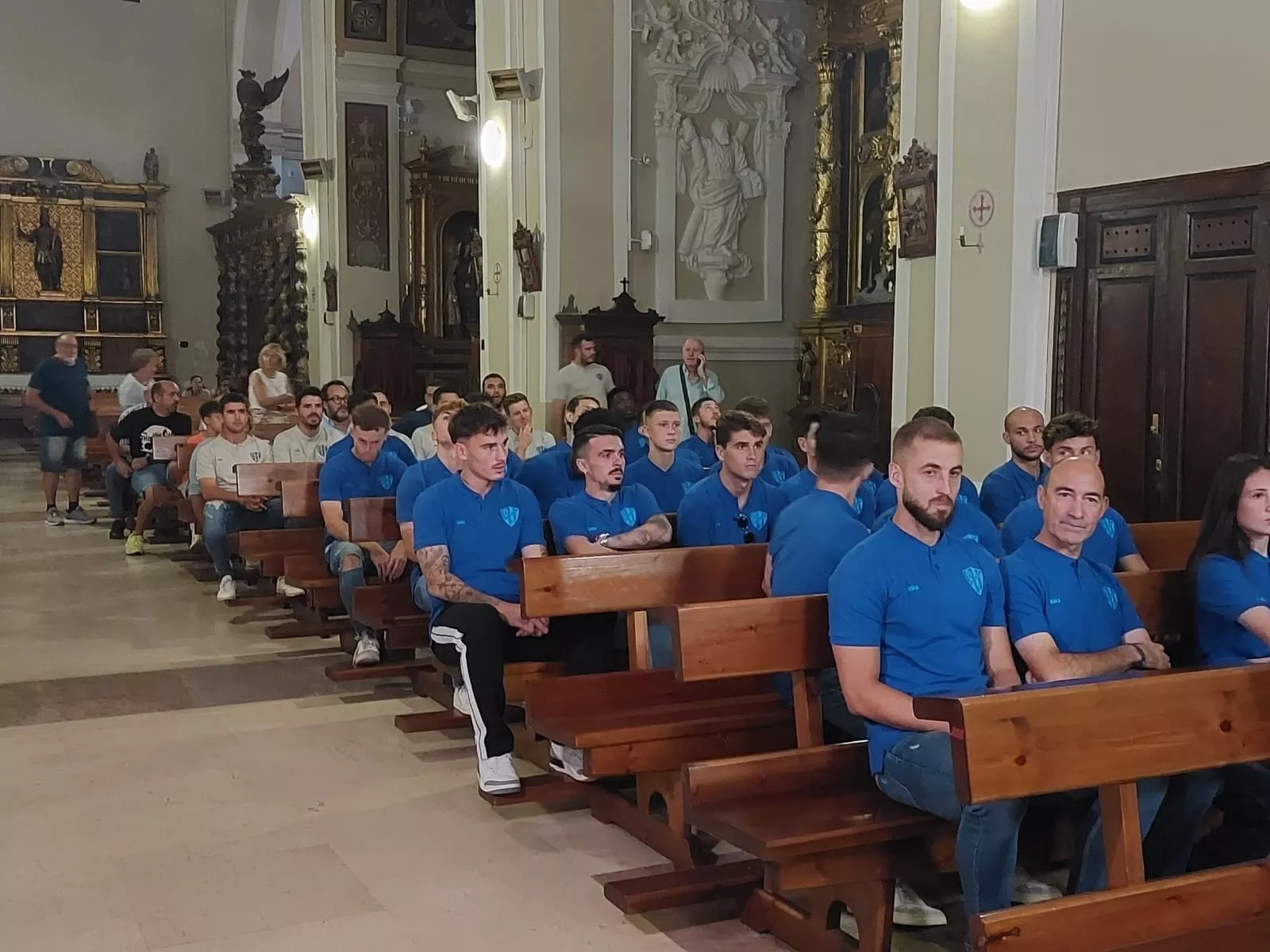 Ofrenda de Flores del Huesca a San Lorenzo