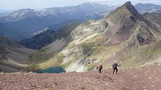 3 a la derecha la cresta que hubo que seguir 3 a la derecha la cresta que hubo que seguir