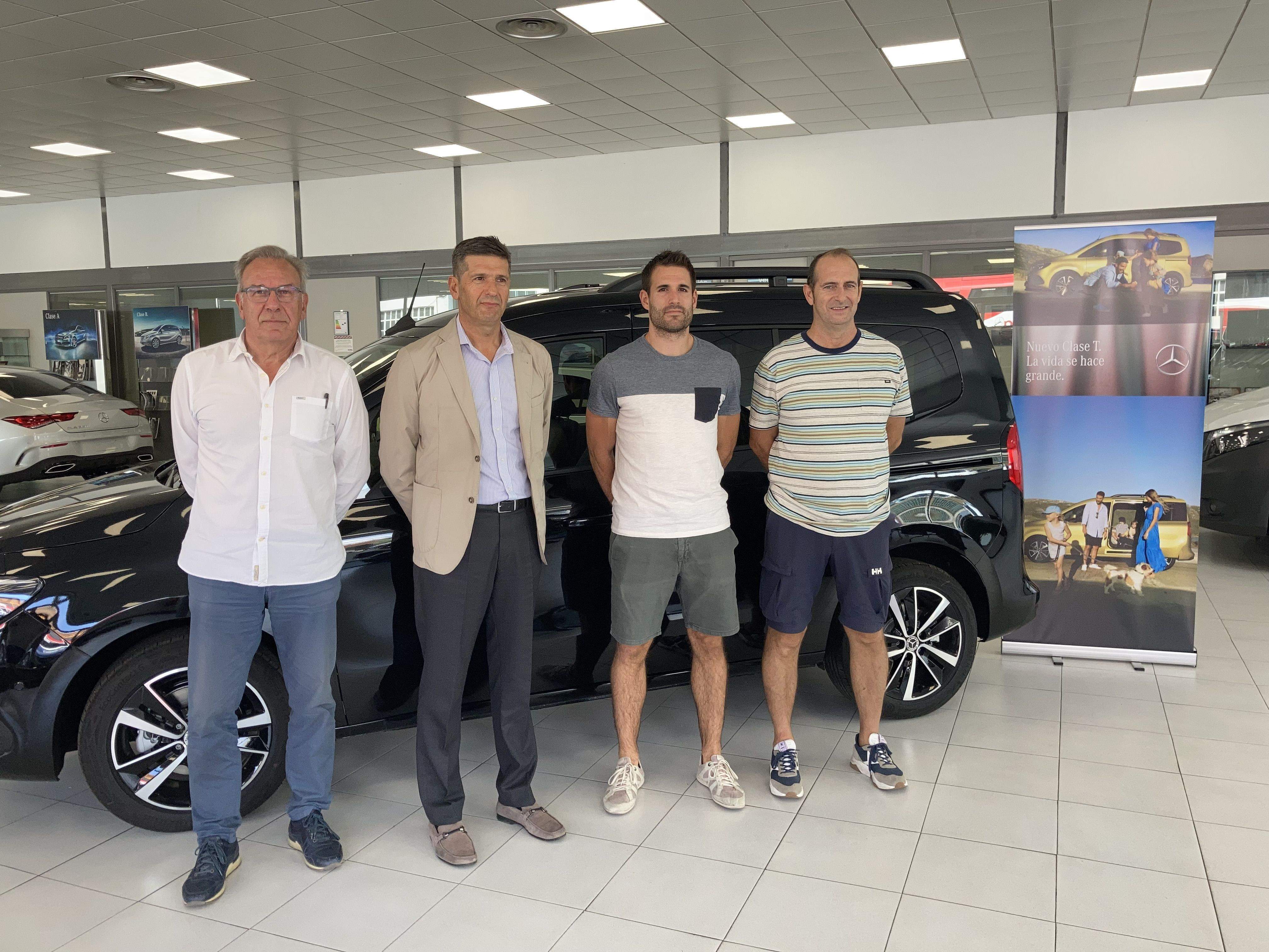 La previa del partido entre Bada Huesca-Guadalajara, en Ágreda automóviles Mercedes-Benz.